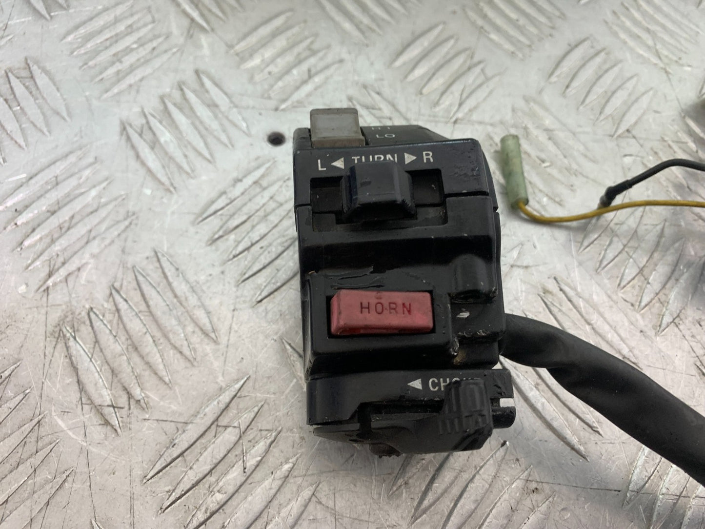 YAMAHA XV1100 XV 1100 VIRAGO LEFT SWITCH GEAR  1990-1999 (CMB1243)
