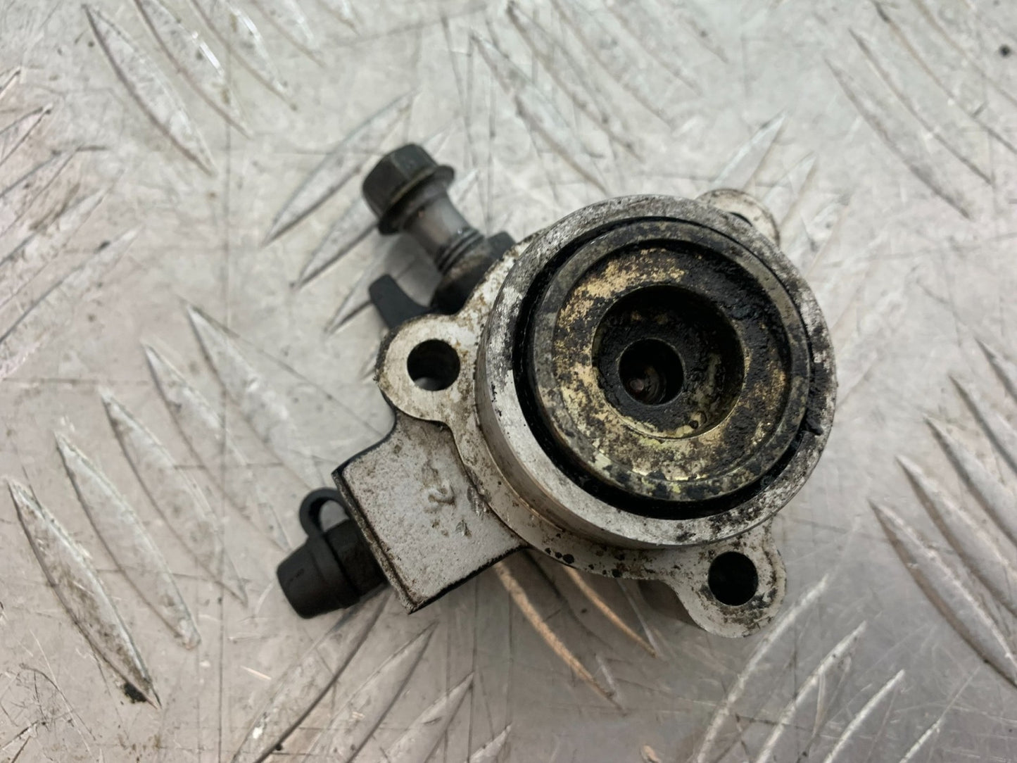 TRIUMPH TROPHY 900 CLUTCH SLAVE CYLINDER   YEAR 1991-95 (CMB1251)