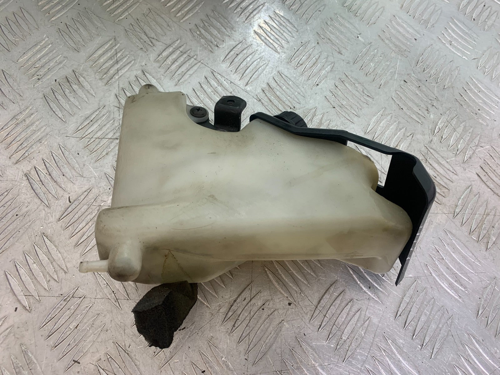 KAWASAKI ZX6R ZX6 F COOLANT BOTTLE  YEAR 1995-1997 (CMB1169)