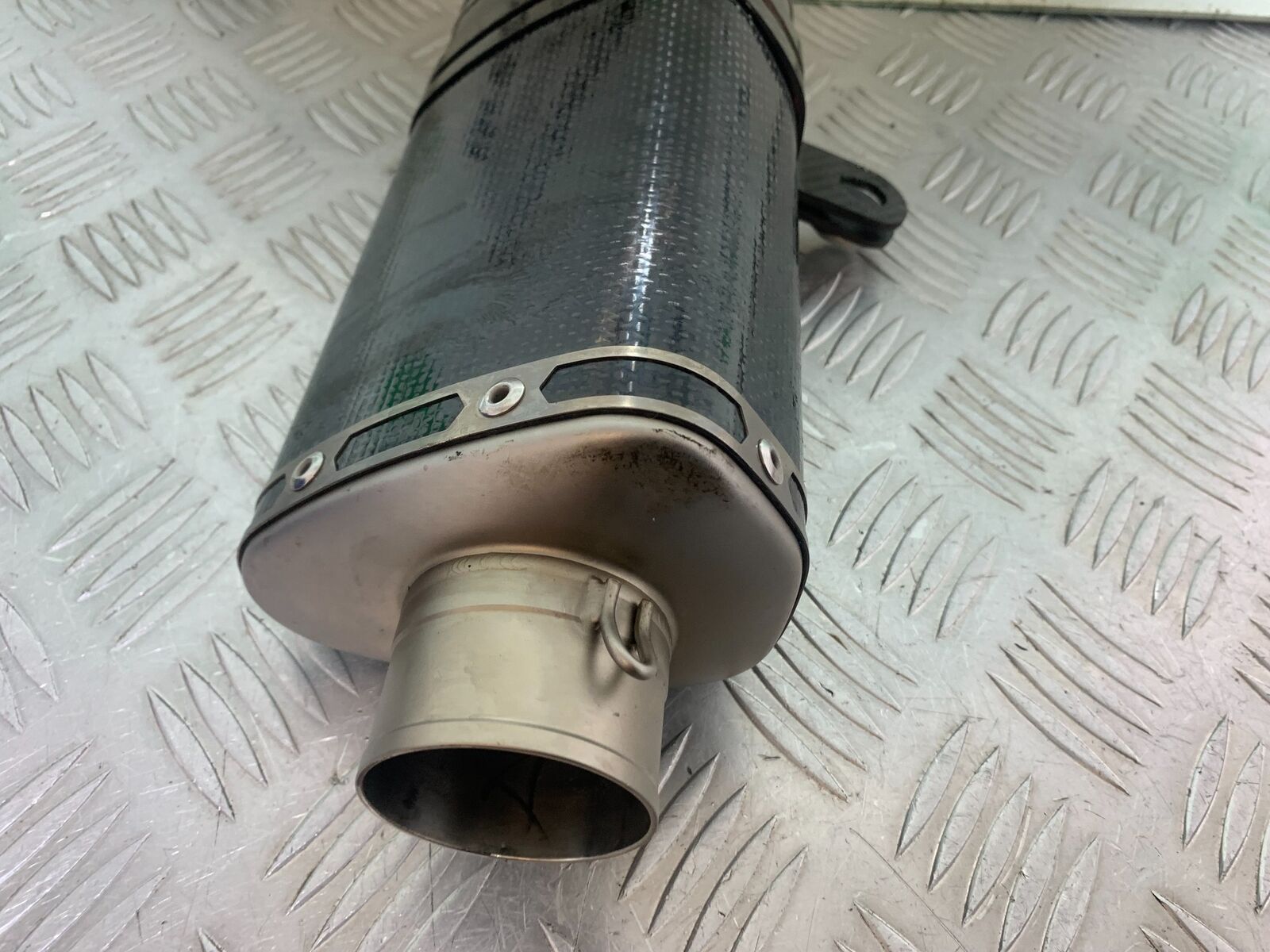 YAMAHA XSR900 XSR 900 AKRAPOVIC CARBON CAN    YEAR 2021-2022 (CMB1073)