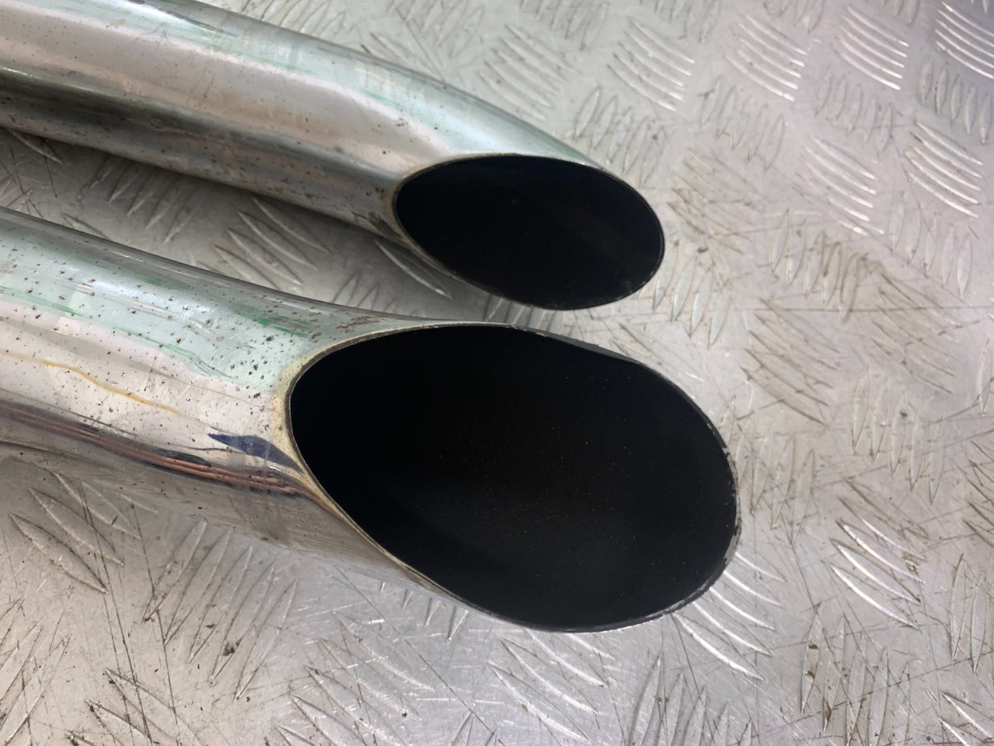 HONDA VT700 VT 700 SHADOW AFTERMARKET SILENCERS   YEAR 1984-85 (CMB1328)