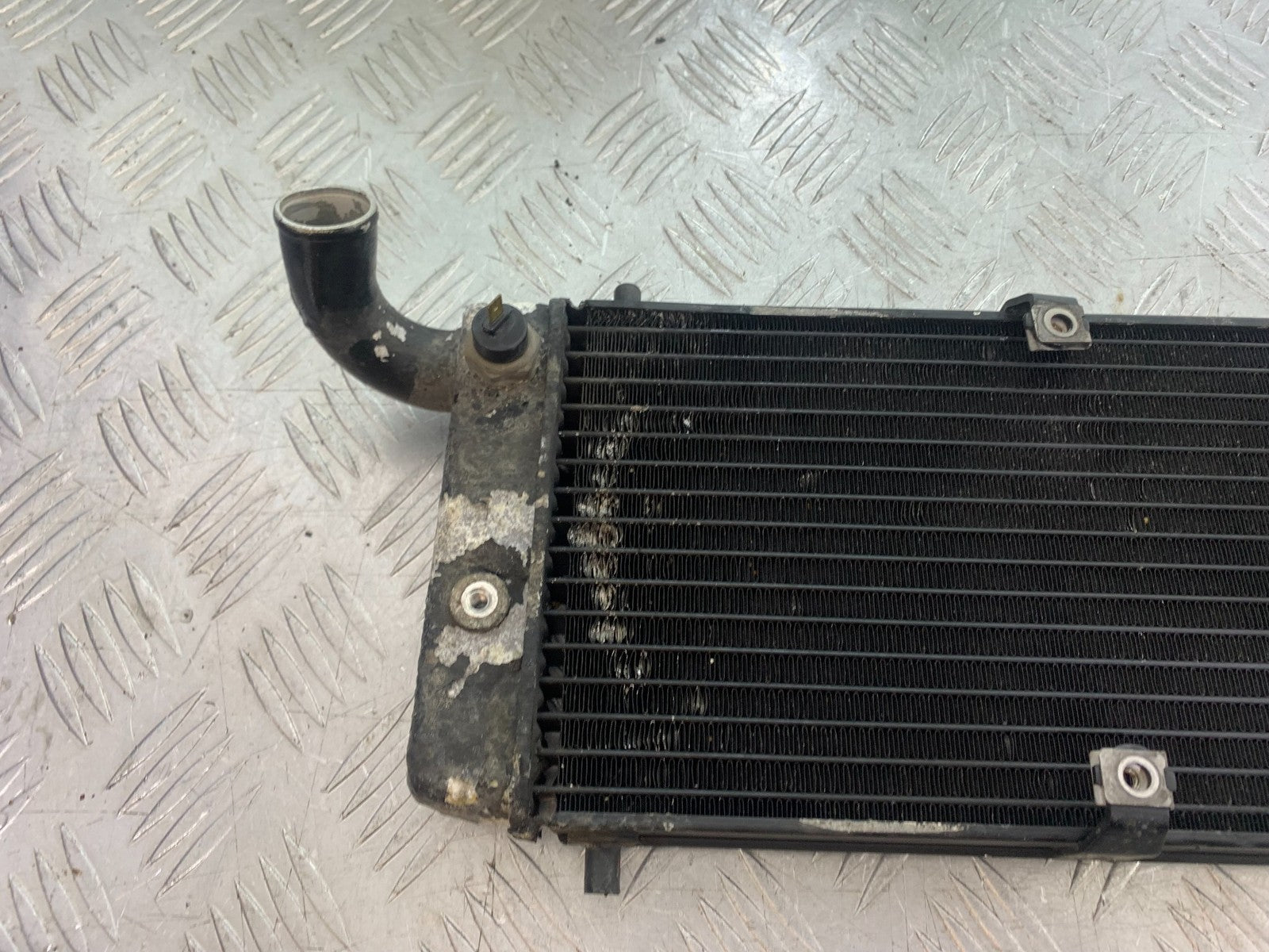 HONDA VT750 SHADOW RADIATOR  YEAR 2003-2004 (CMB1265)