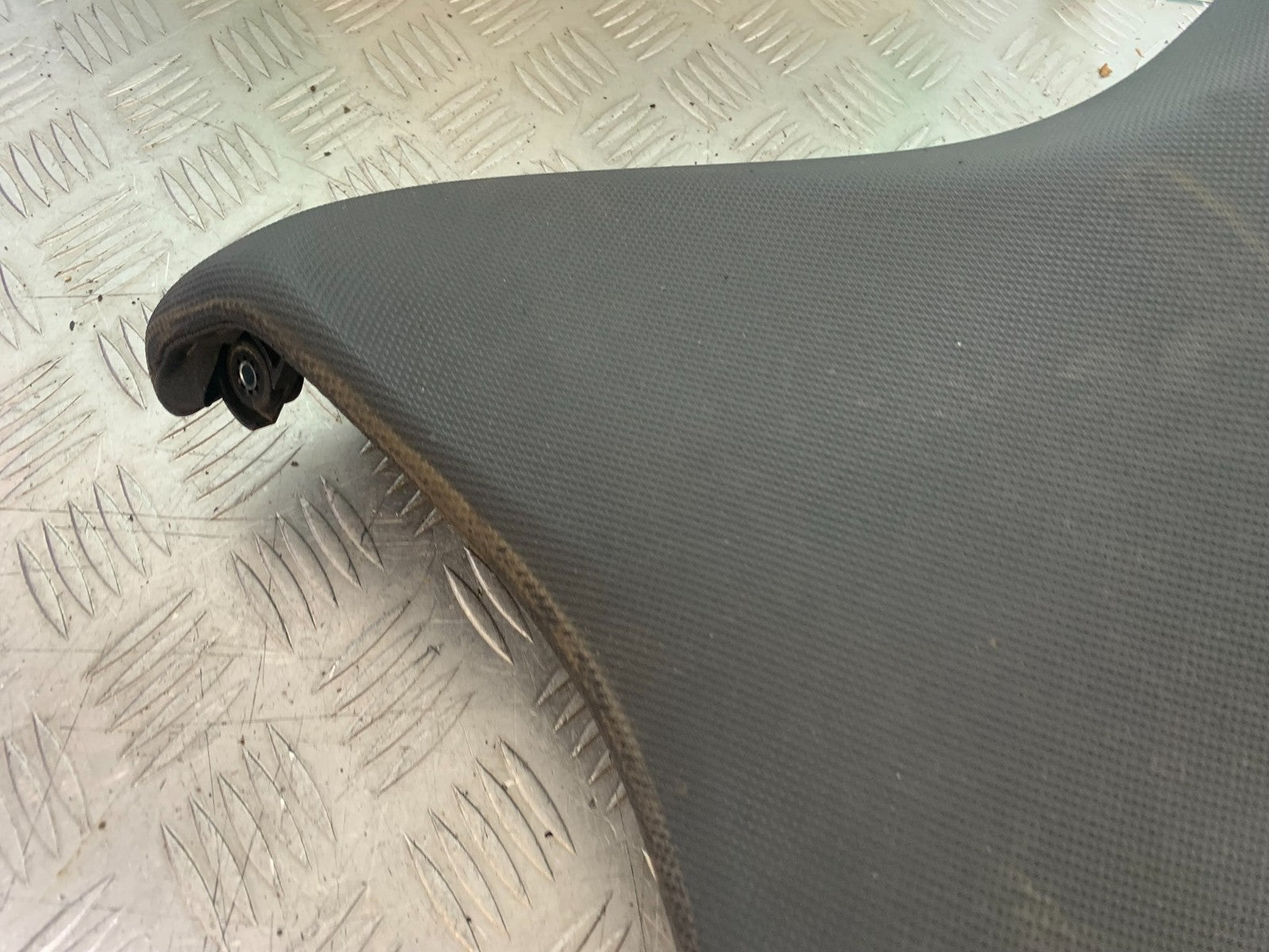 HONDA NC750 NC 750 X DCT FRONT SEAT NO HOLES  YEAR 2019 (CMB1223)