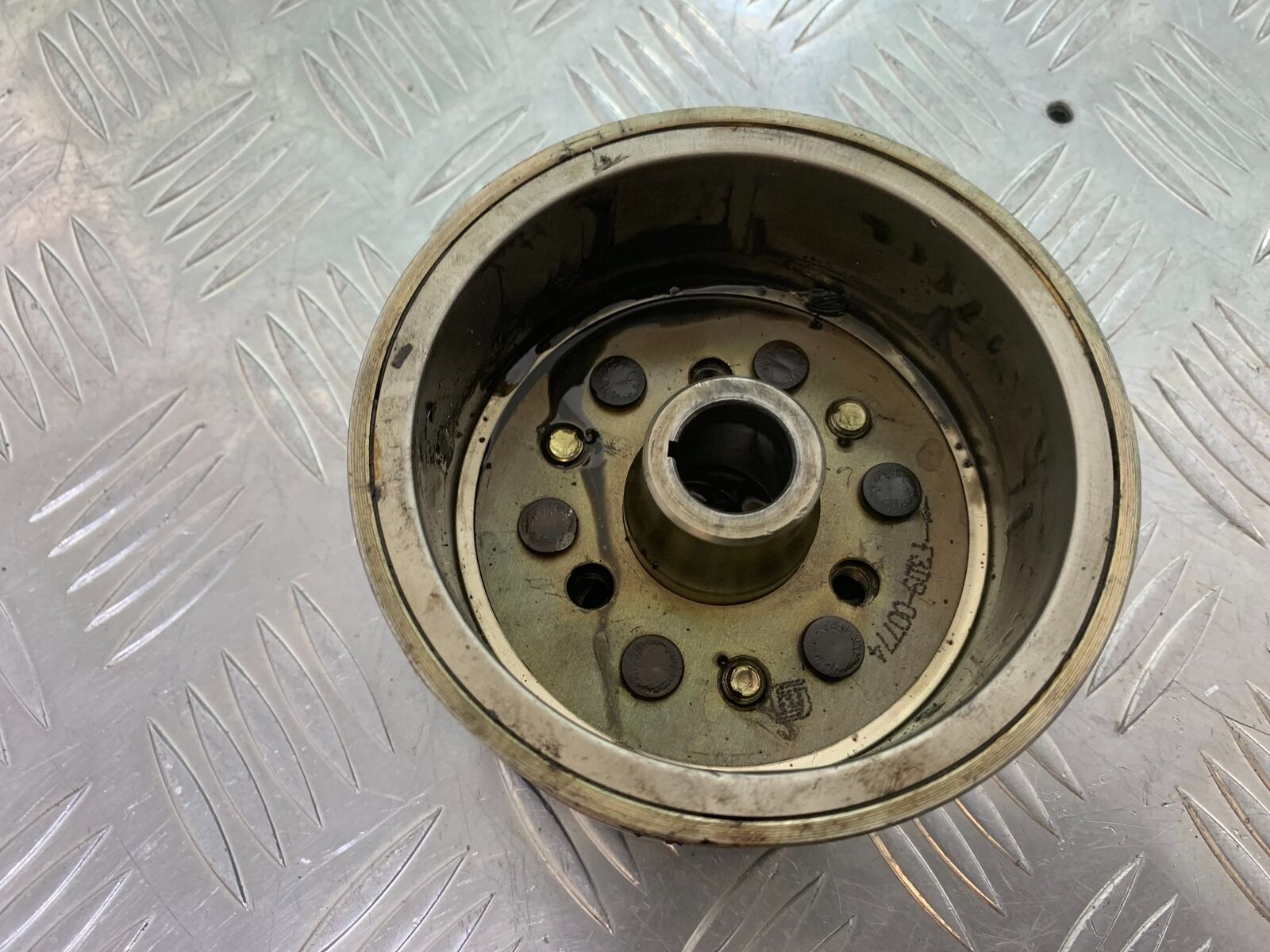 YAMAHA XT125X XT125 X GENERATOR ROTOR YEAR 2008 (STOCK 857)