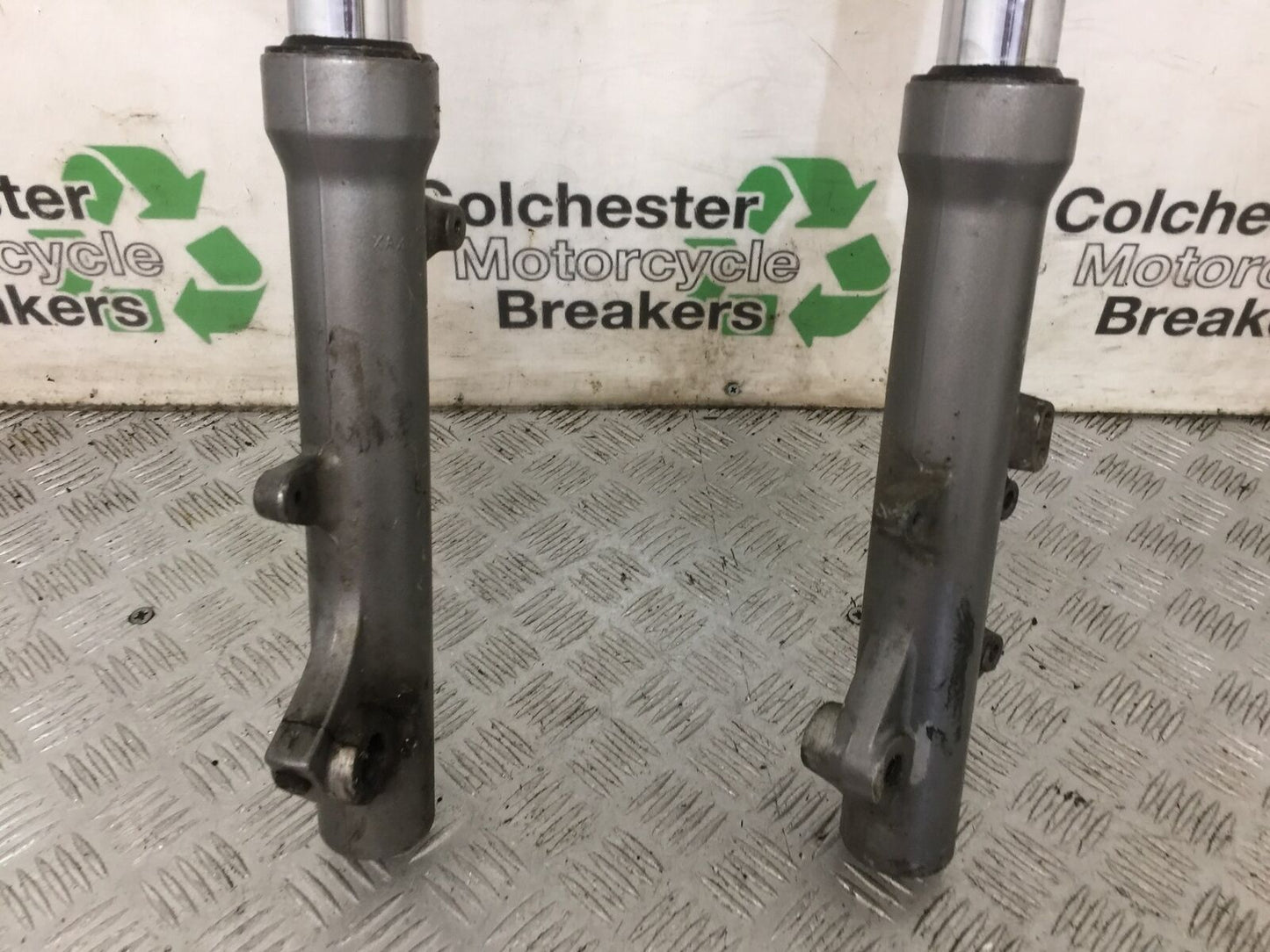 SUZUKI AN 250 BURGMAN FORKS YEAR 1999  (STOCK 881)