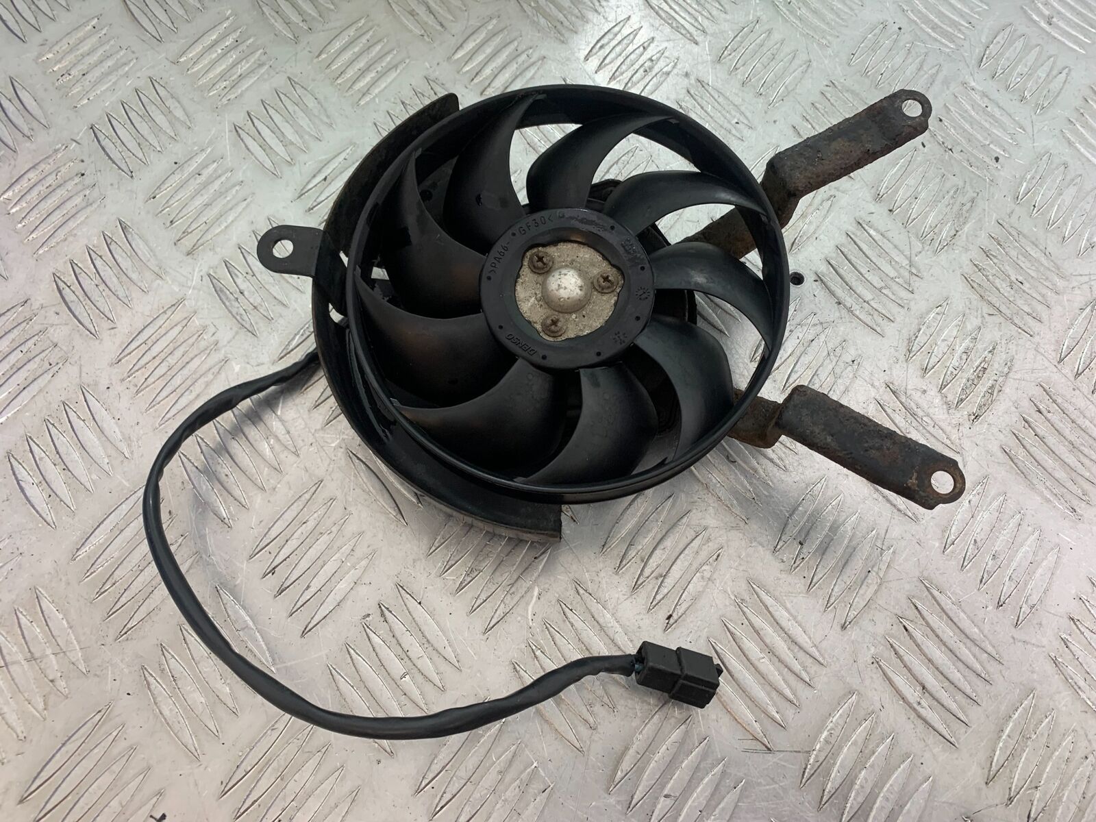 KAWASAKI Z750 Z 750 RADIATOR FAN YEAR 2004-2006  (CMB1104)