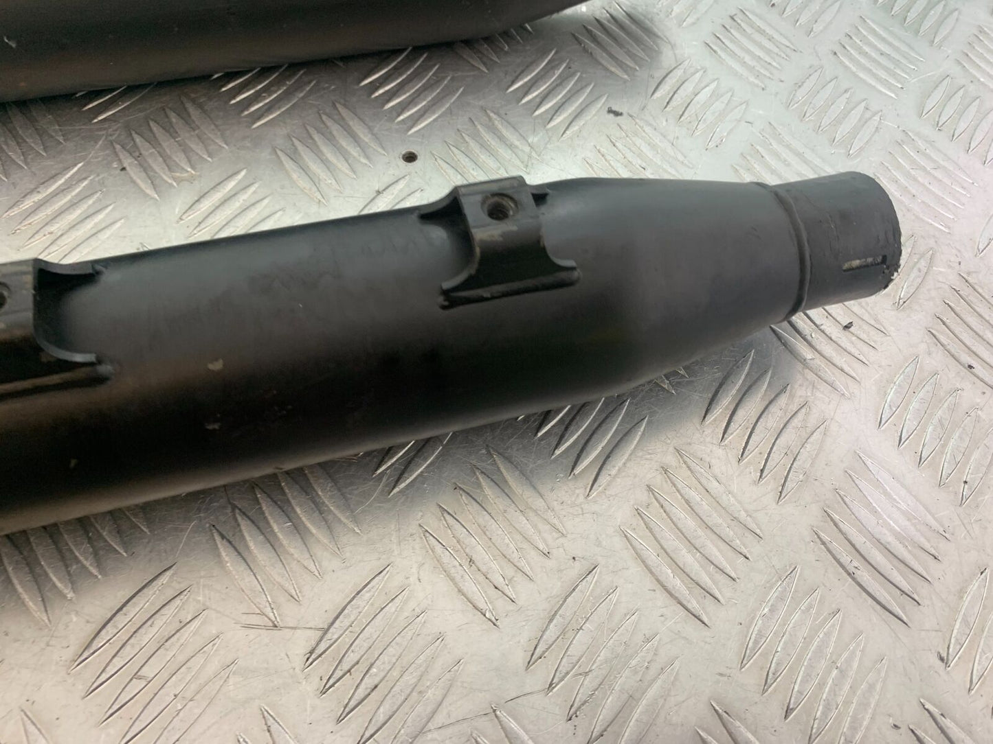 HARLEY DAVIDSON XL883 N IROD SILENCERS   YEAR 2020  (CMB1116)