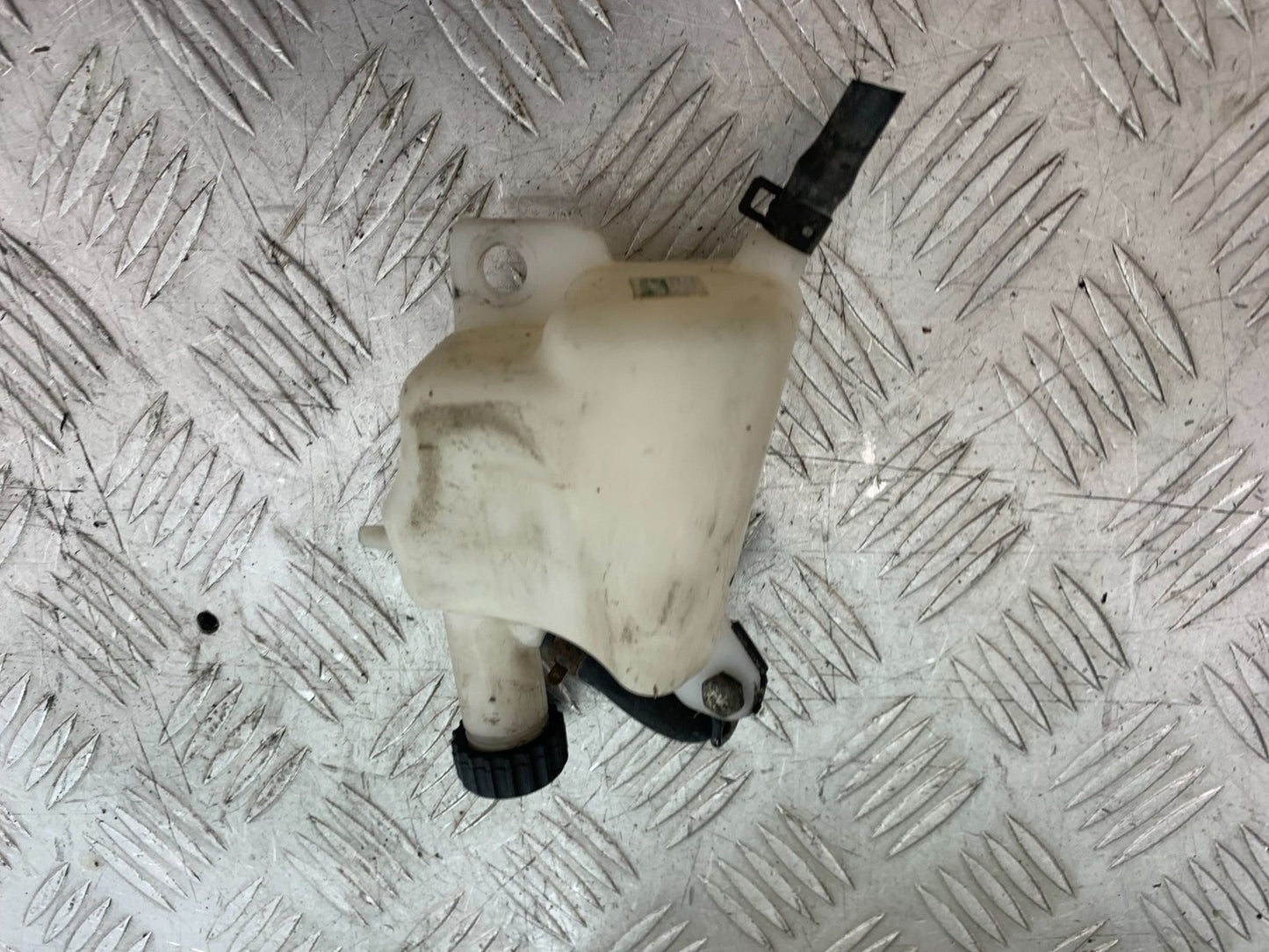 KTM DUKE 125 COOLANT BOTTLE   YEAR 2012-2016 (CMB1317)