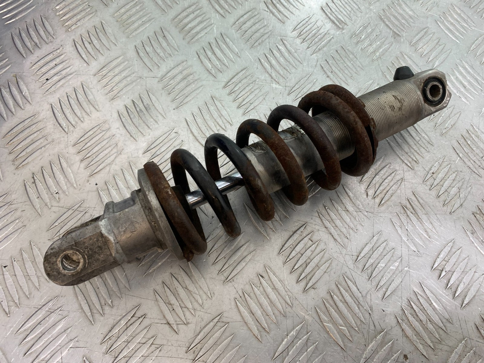KAWASAKI ZZR1100 D REAR SHOCK   YEAR 1993-2001 (CMB1189)