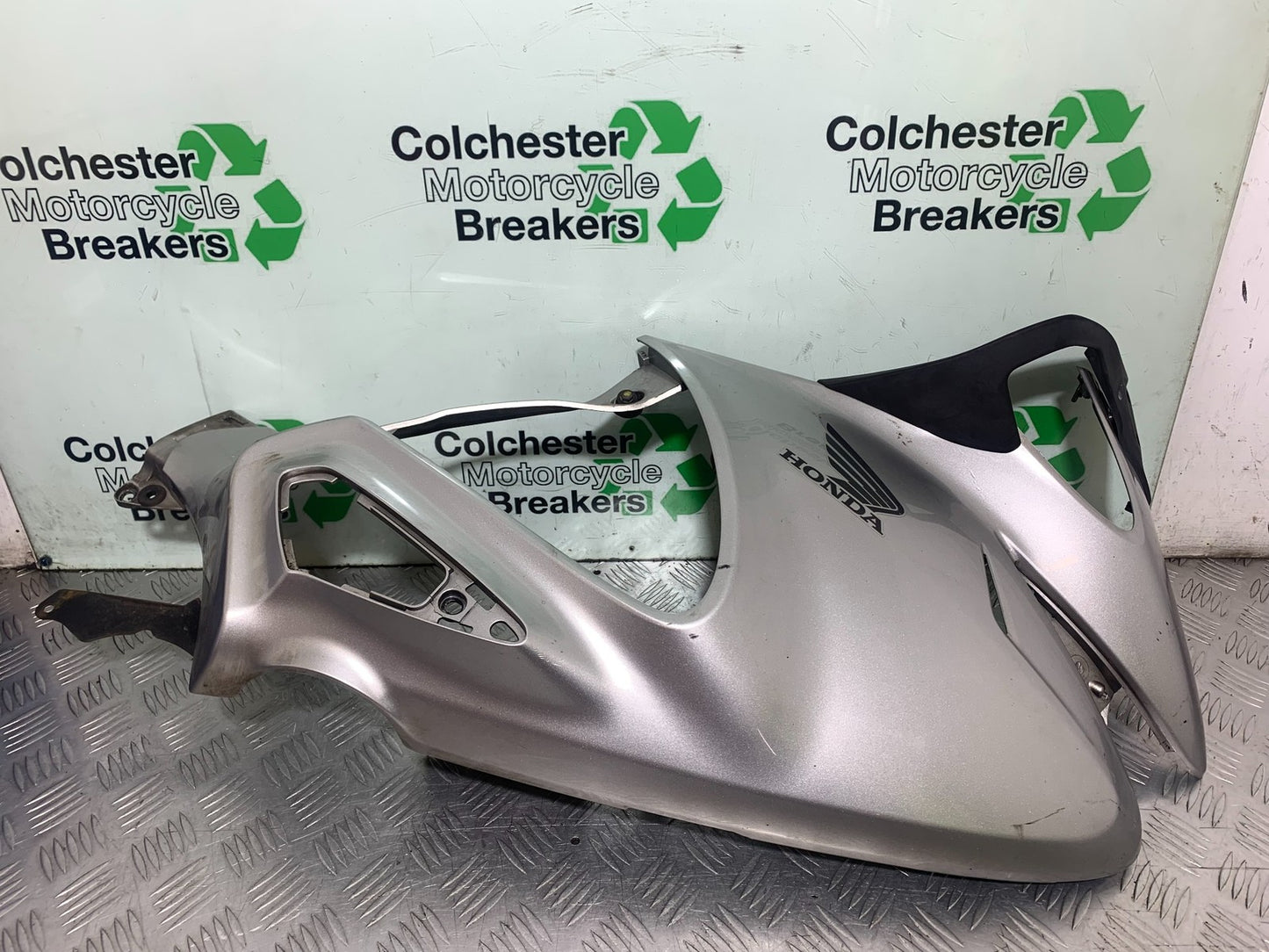 HONDA NT 700 V DEAUVILLE RIGHT FAIRING PANEL YEAR 2006-2011 (CMB1211)