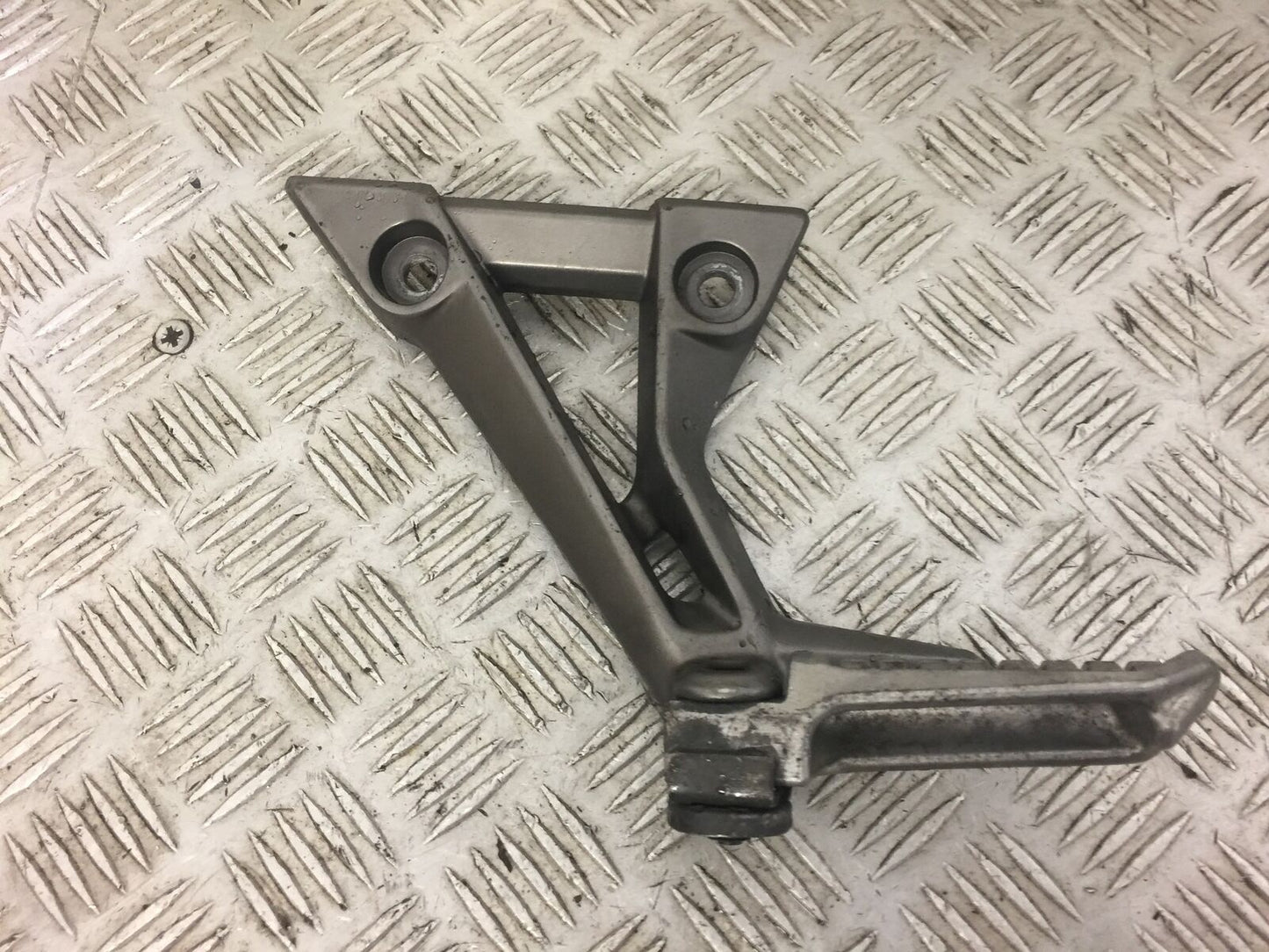 KAWASAKI NINJA 300 EX300 LEFT REAR HANGER   YEAR 2017 (STOCK 492)