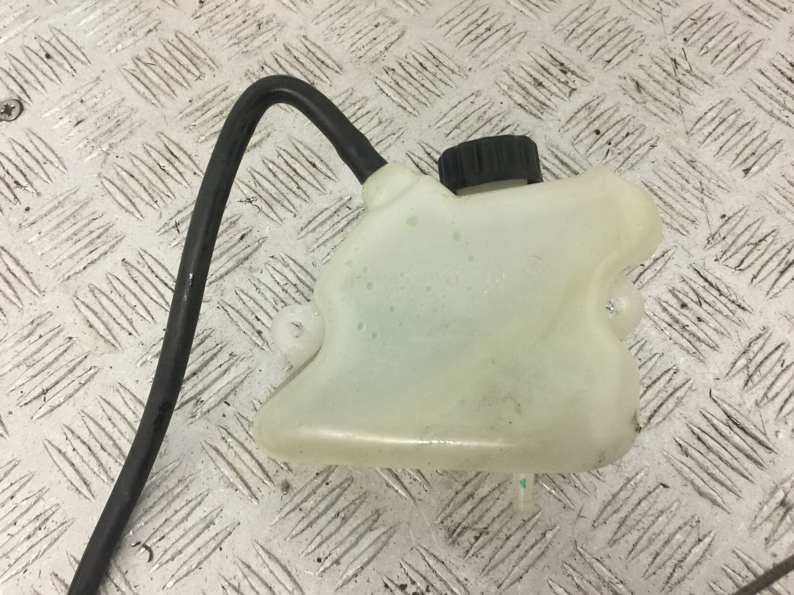 KAWASAKI NINJA 650 COOLANT BOTTLE  YEAR 2021 (STOCK 805)