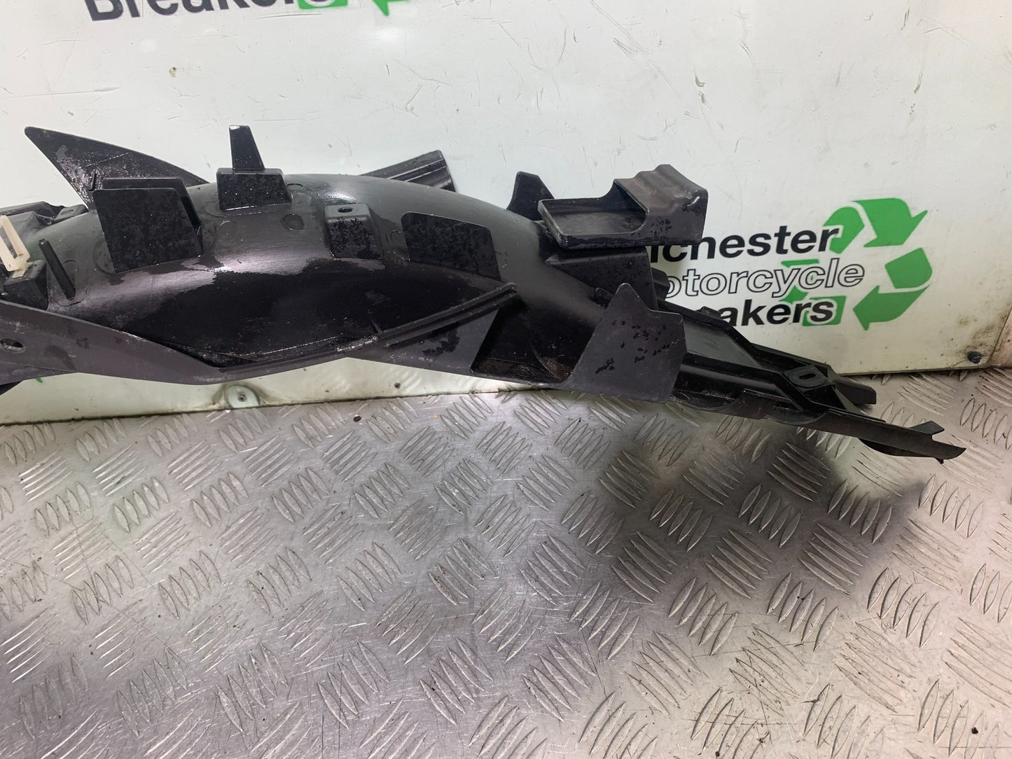 YAMAHA YS125 YS 125 REAR MUDGUARD  YEAR 2017-2021 (CMB1321)