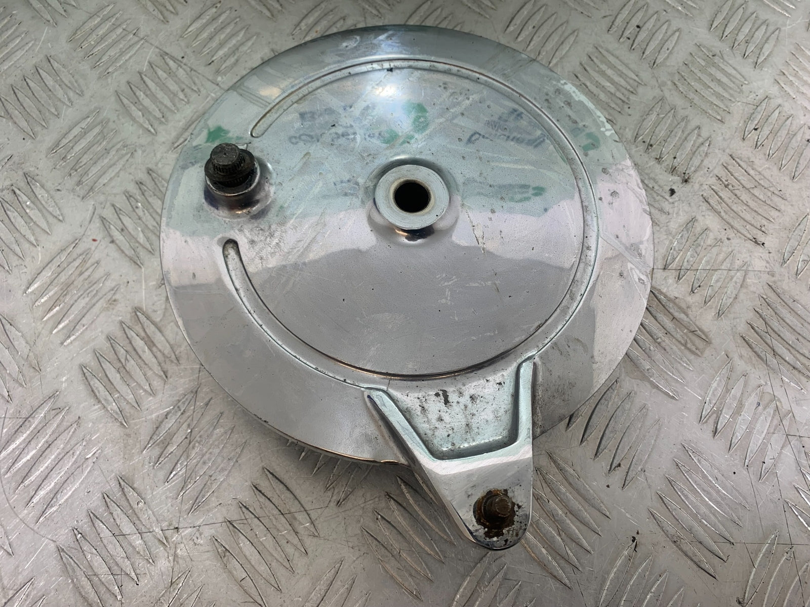 YAMAHA XV535 XV 535 VIRAGO REAR BRAKE HUB  YEAR 1994-02 (CMB1162)