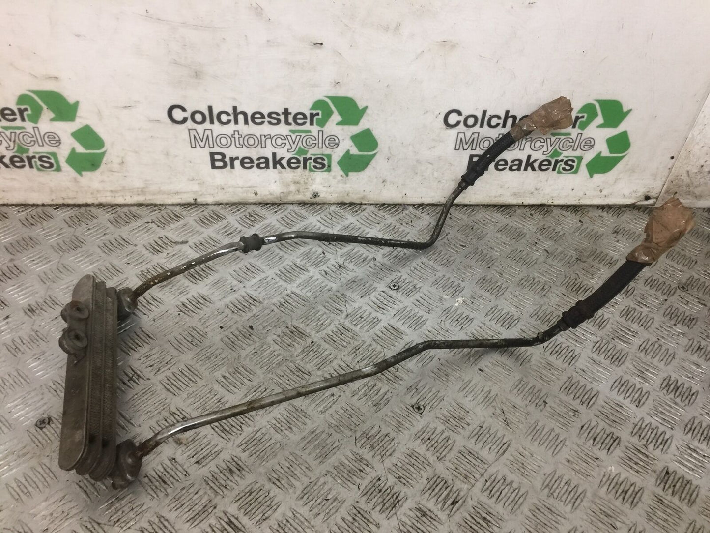 HONDA VTR1000 VTR 1000 FIRESTORM OIL COOLER & LINES  YEAR 2002 (STOCK 794)
