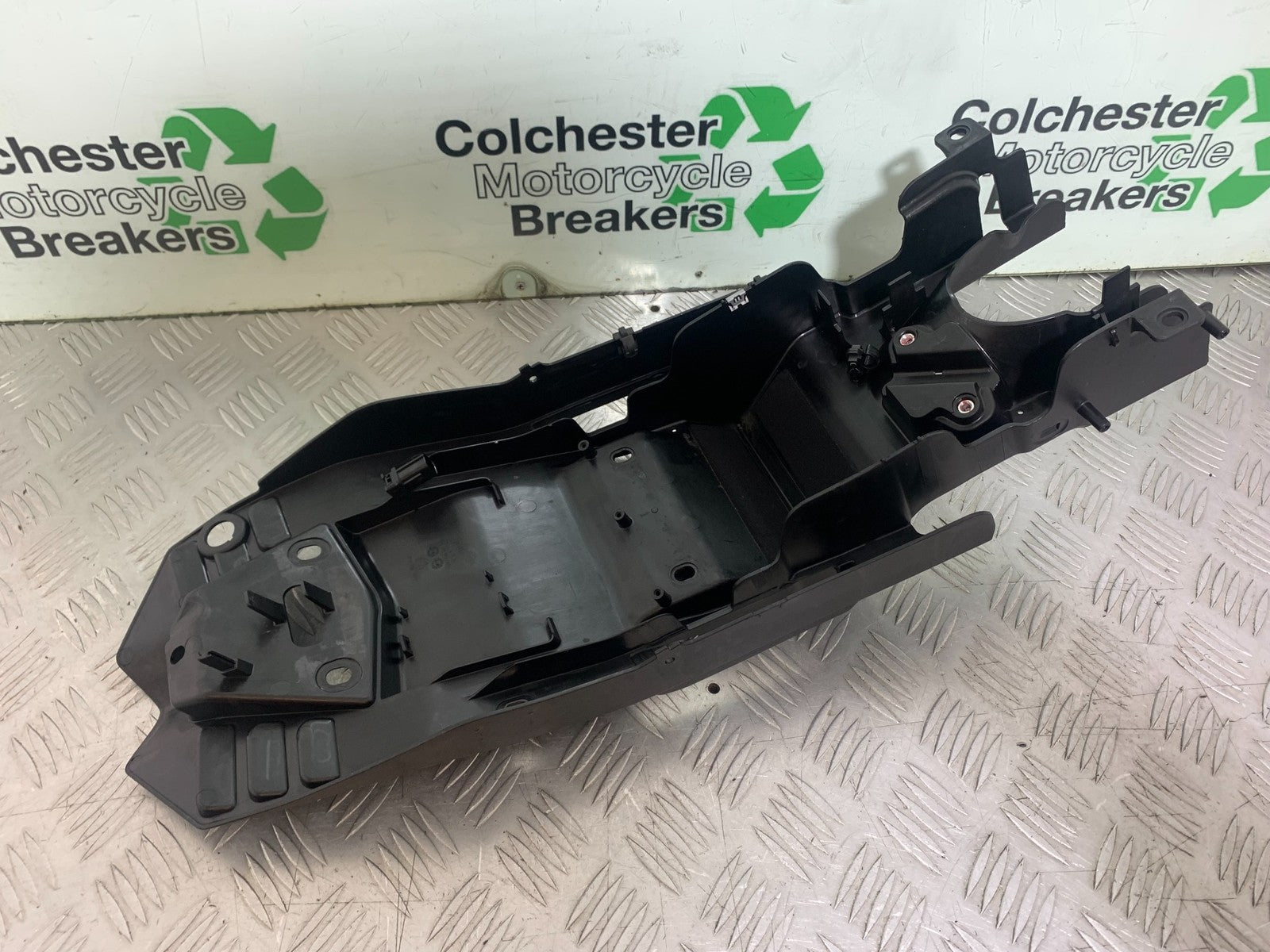 APRILIA RS660 RS 660 UNDERTRAY  YEAR 2020-2024 (CMB1202)