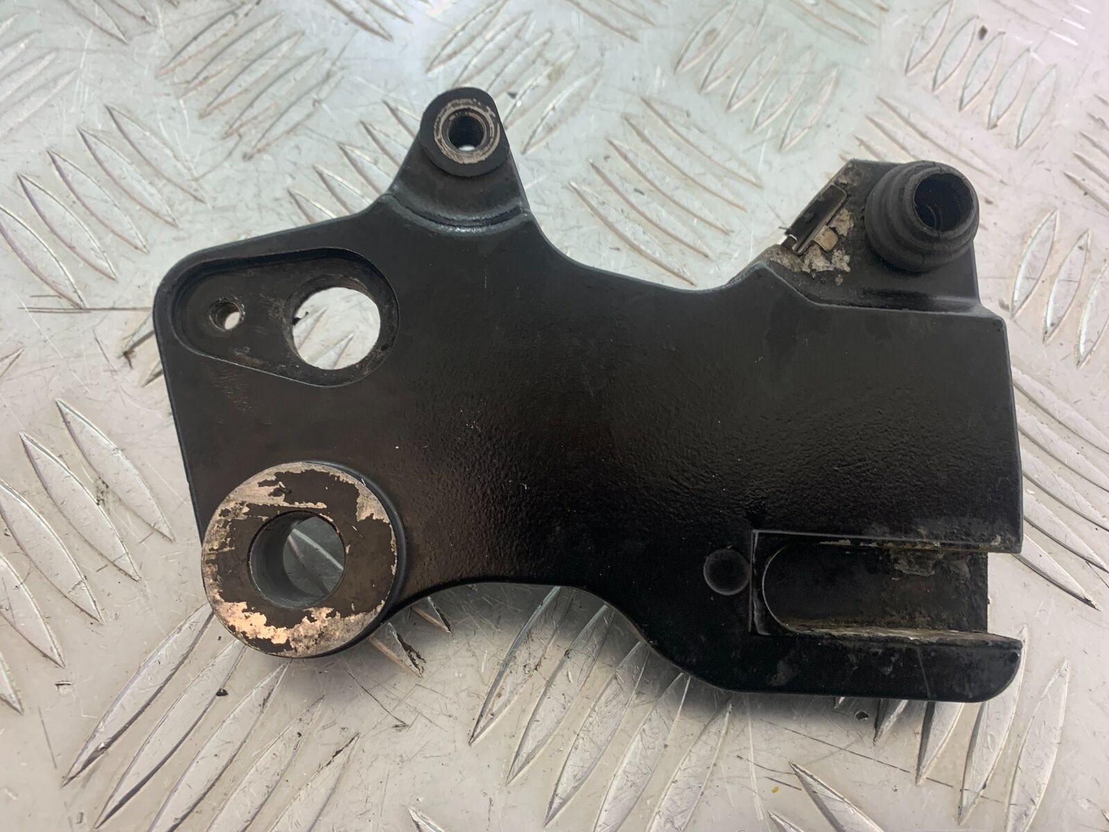 SINNIS TERRAIN 125 REAR CALIPER BRACKET   YEAR 2024 (CMB1072)