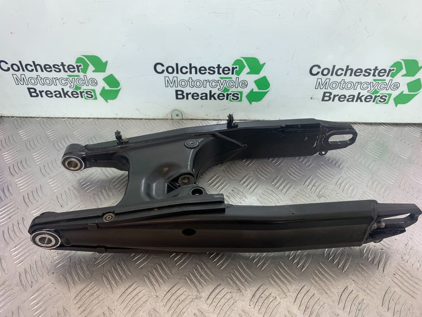 KTM 990 SUPERMOTO T SWINGARM YEAR 2010-2011  (CMB1127)