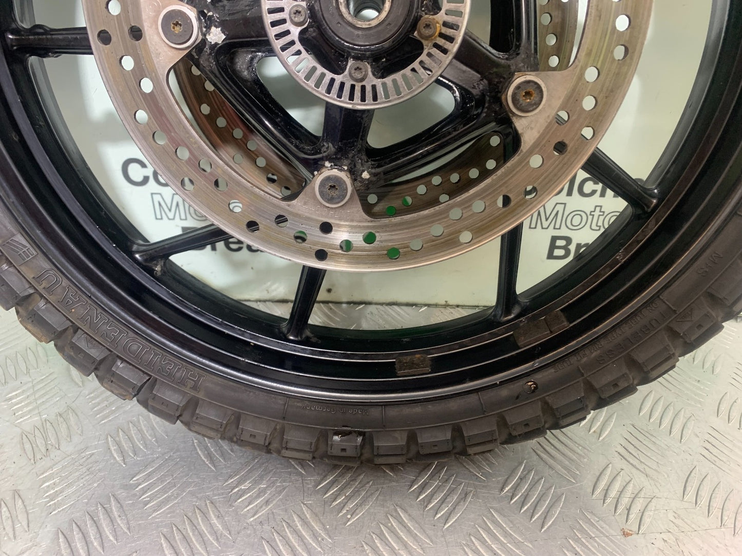 BMW R1200 R 1200 GS FRONT WHEEL AND DISCS  YEAR 2013-2016 (CMB1257)