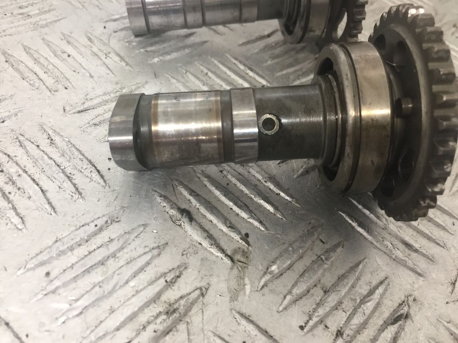 YAMAHA YZF250 YZF 250 CAMSHAFTS  YEAR 2004 (STOCK 792)