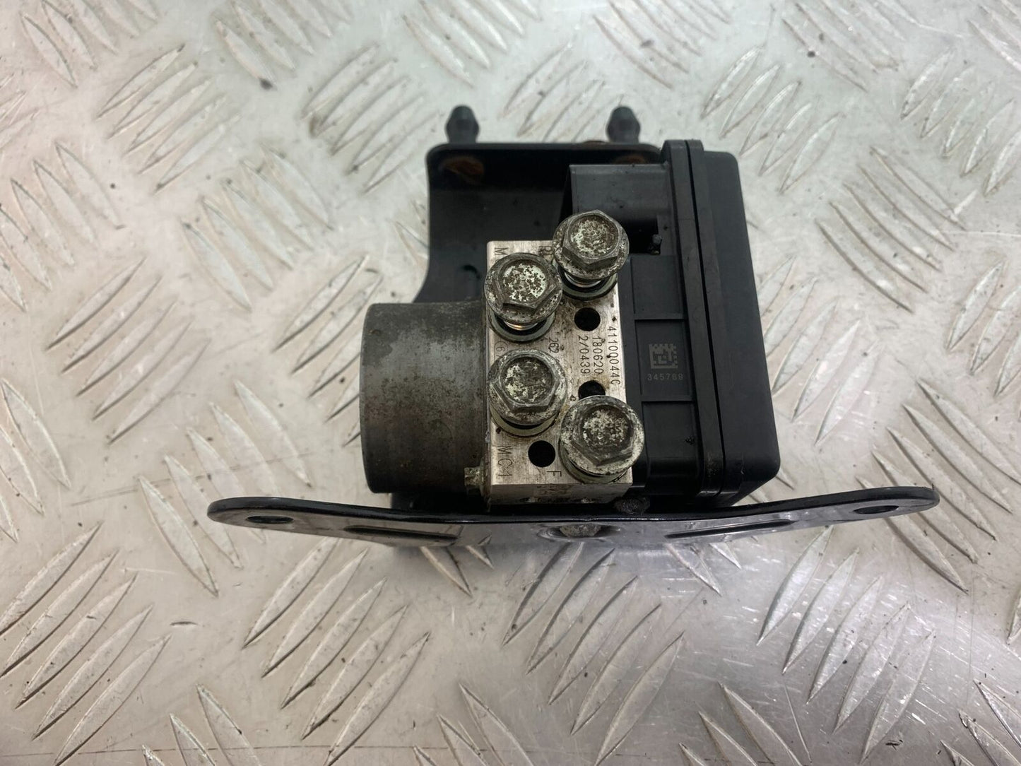 HARLEY DAVIDSON XL883 N IROD ABS PUMP   YEAR 2020  (CMB1116)