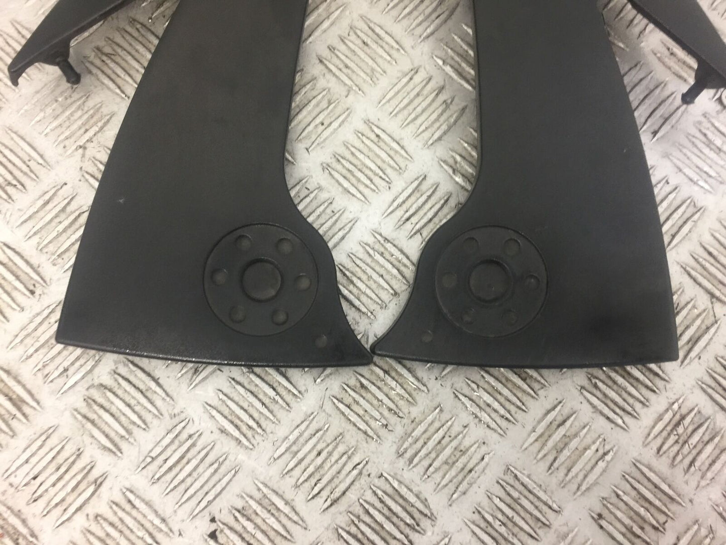 KAWASAKI ER6 F LEFT AND RIGHT FRAME INFILLS  YEAR 2006-2008 STOCK 401)