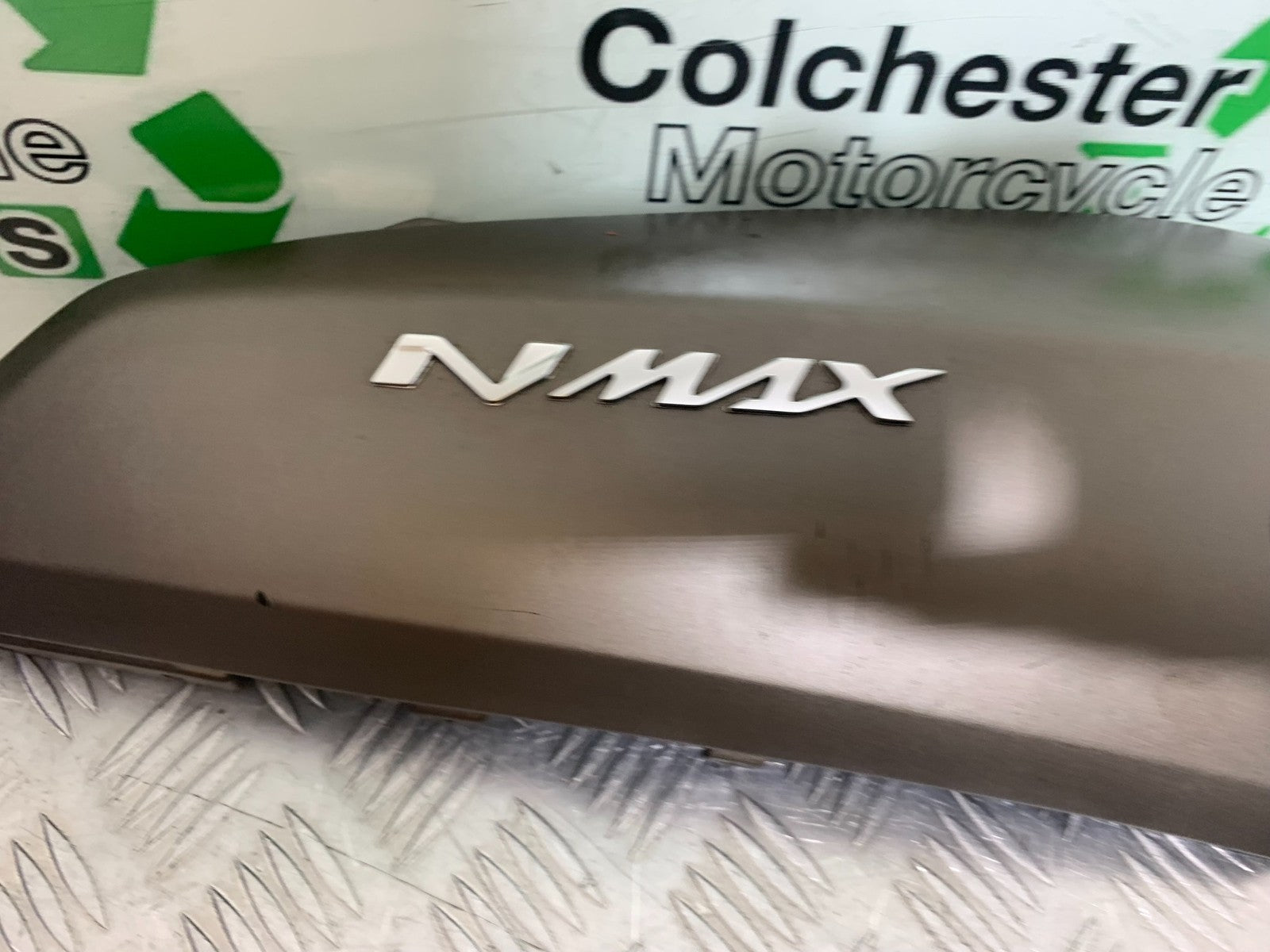 YAMAHA NMAX-125 N MAX 125 RIGHT SEAT PANEL  YEAR 2015-2020  (CMB1231)