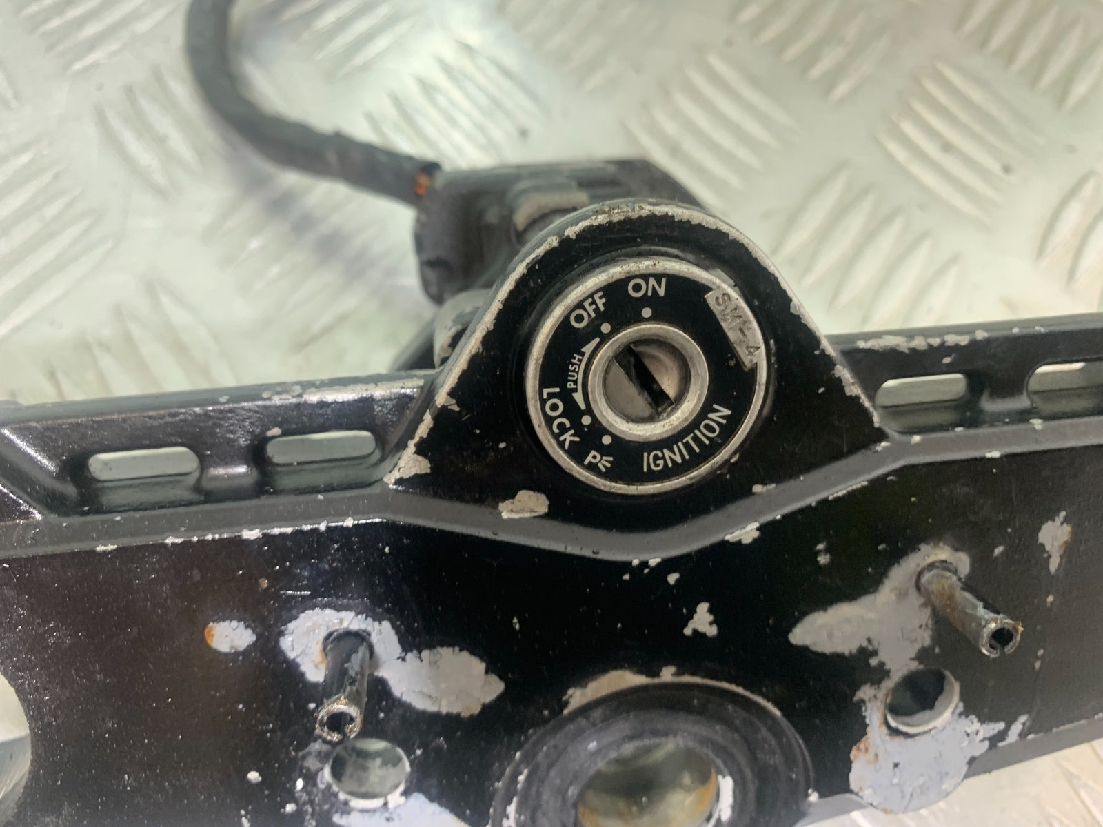 SUZUKI GSF650 GSF 650 LOCK AND KEY    YEAR 2007-2009  (CMB1161)