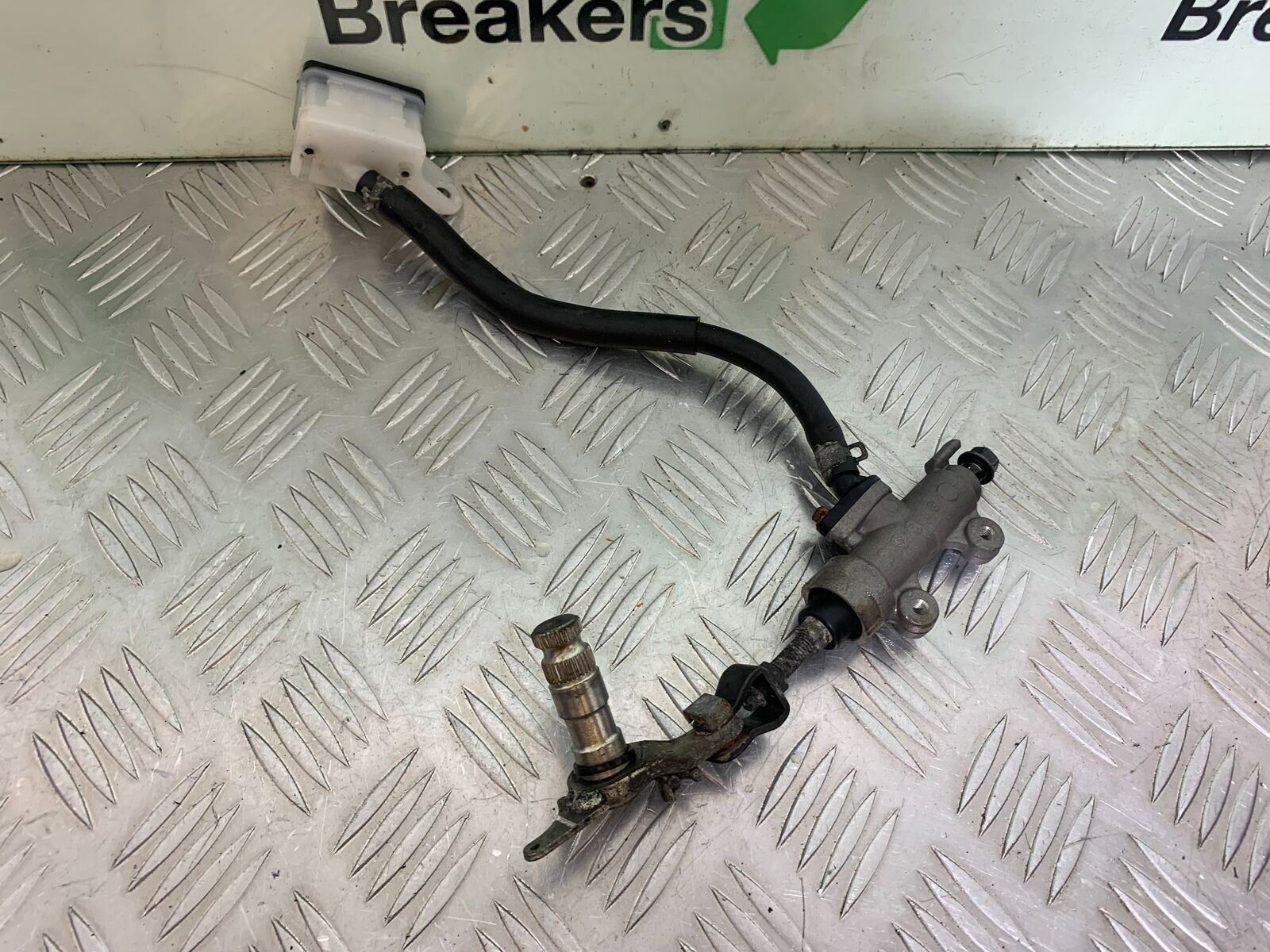 HONDA CRF1000 (DCT) AFRICA TWIN REAR MASTER CYLINDER  YEAR 2017 (CMB1030)