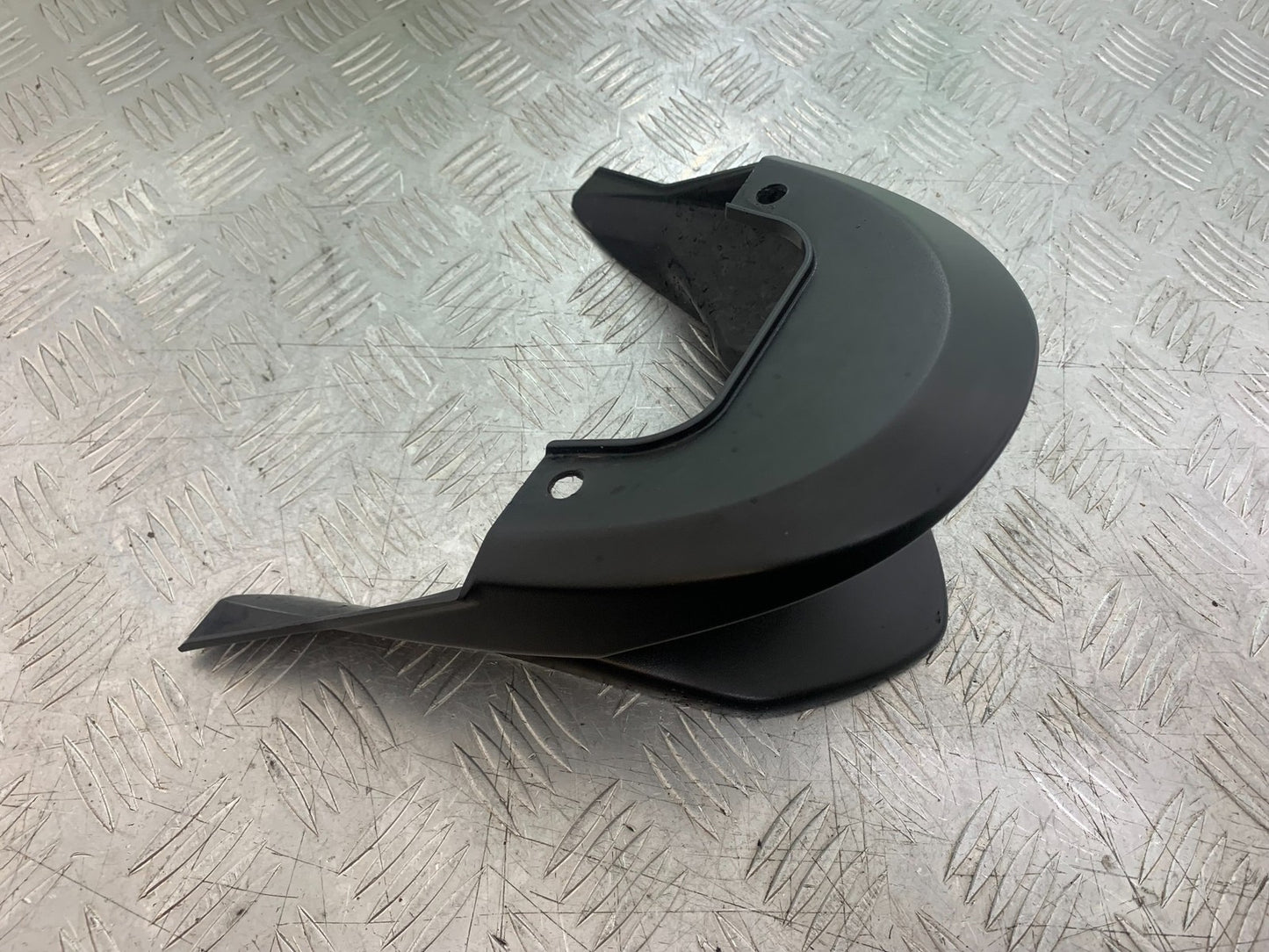 TRIUMPH 675 STREET TRIPLE R REAR MUDGUARD   YEAR 2013 - 2016 (CMB1221)