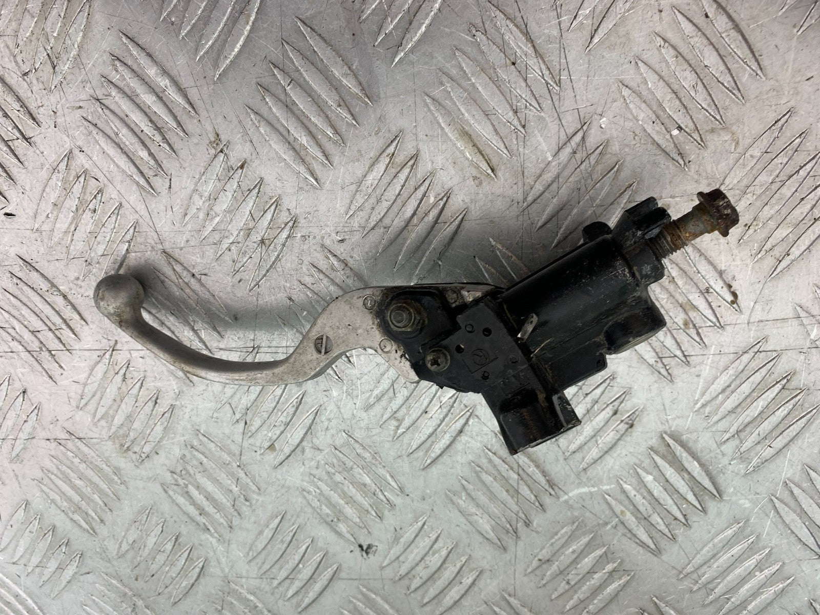 KAWASAKI KLR250 KLR 250 FRONT MASTER CYLINDER    YEAR 1984-2001 (CMB1225)