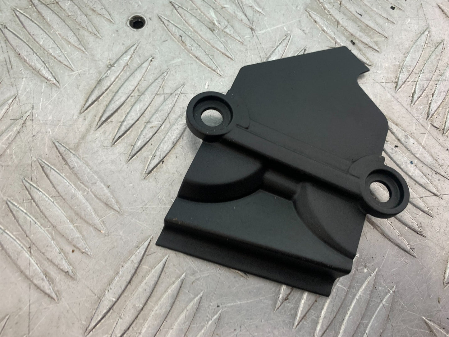 DUCATI 1299 PANIGALE ENGINE INFILL COVER    YEAR 2016 (CMB 1187)