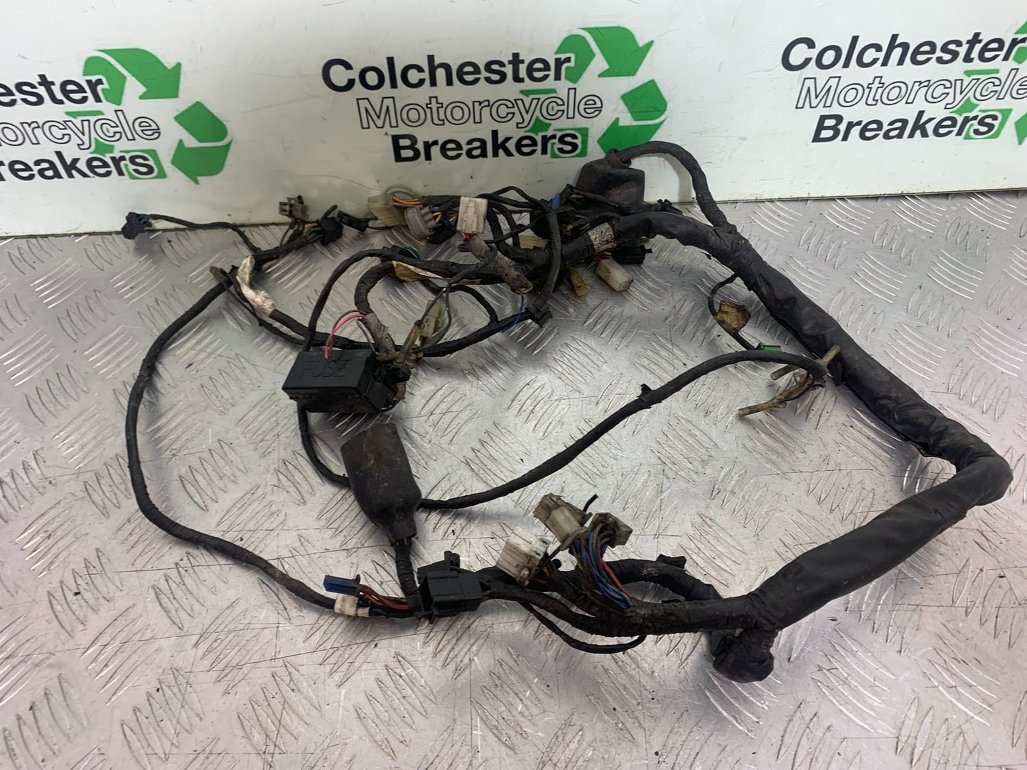YAMAHA YZF1000 THUNDERACE WIRING LOOM YEAR 1997-2000 (CMB1204)