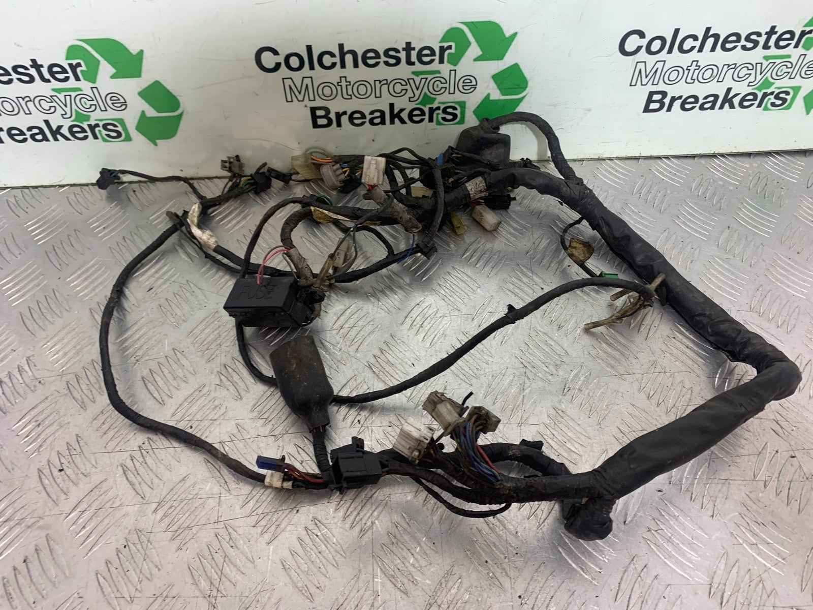 YAMAHA YZF1000 THUNDERACE WIRING LOOM YEAR 1997-2000 (CMB1204)