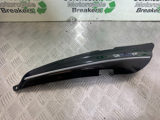 BMW R850 R R850R RIGHT SEAT PANEL  YEAR 1994-2002 (CMB1170)