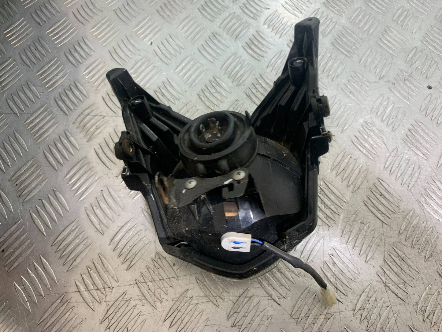 YAMAHA YS125 YS 125 HEADLIGHT YEAR 2017-2021 (CMB1321)