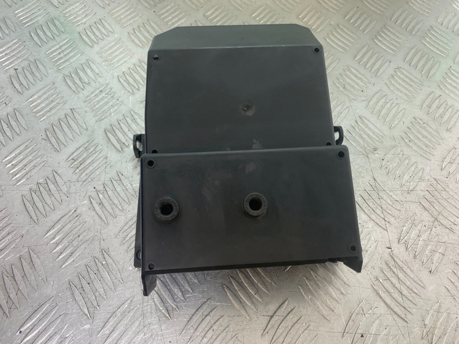 BMW S1000 RR BATTERY BOX   YEAR 2015-2018 (CMB1246)