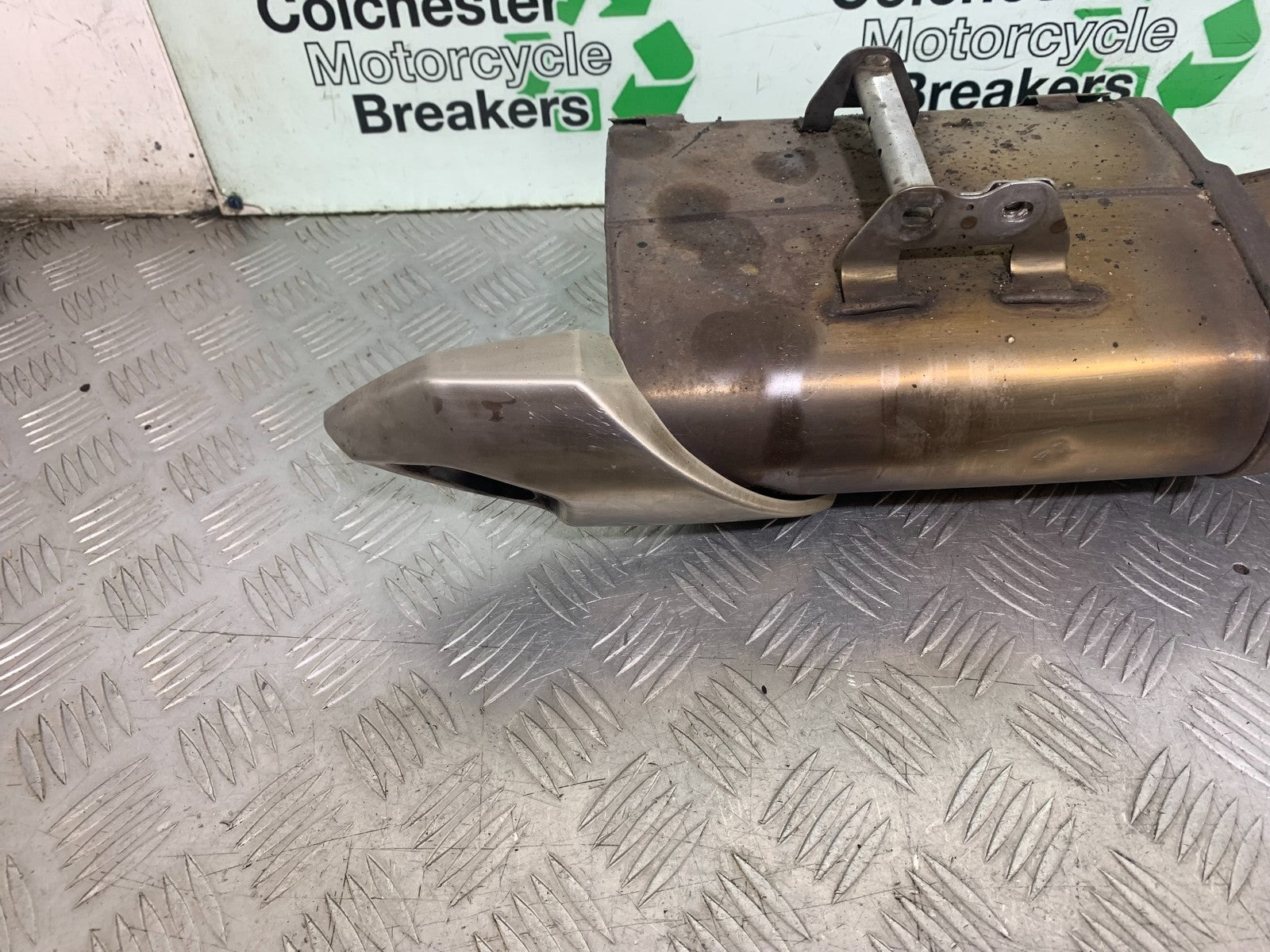 KAWASAKI ER6 N EXHAUST  YEAR 2012-2017 (CMB1324)