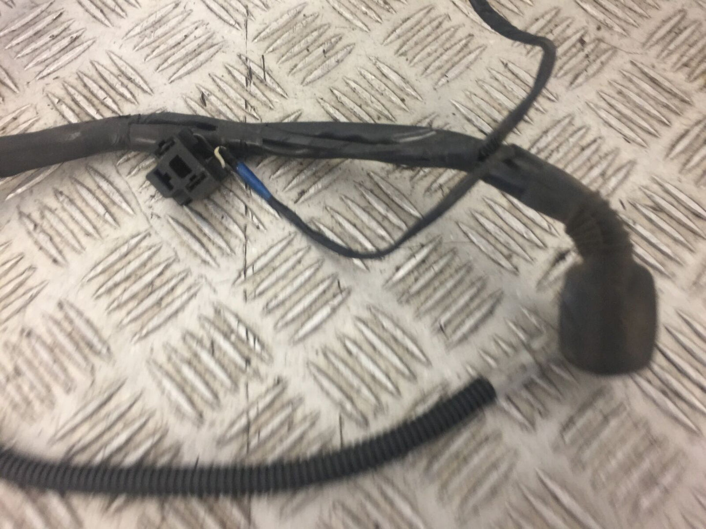 SUZUKI GSXR1000 GSXR 1000 K1 K2 SUBLOOM YEAR 2001 (STOCK NO 346)