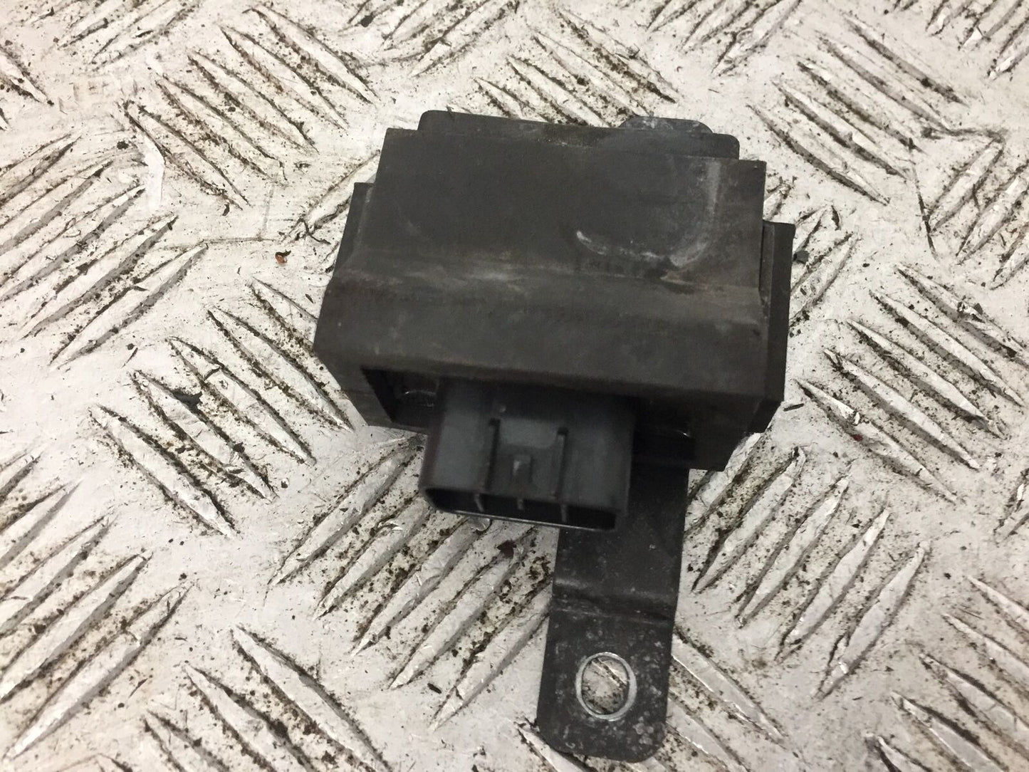 KAWASAKI Z1000 RELAY  YEAR 2007-2009 (STOCK 763)