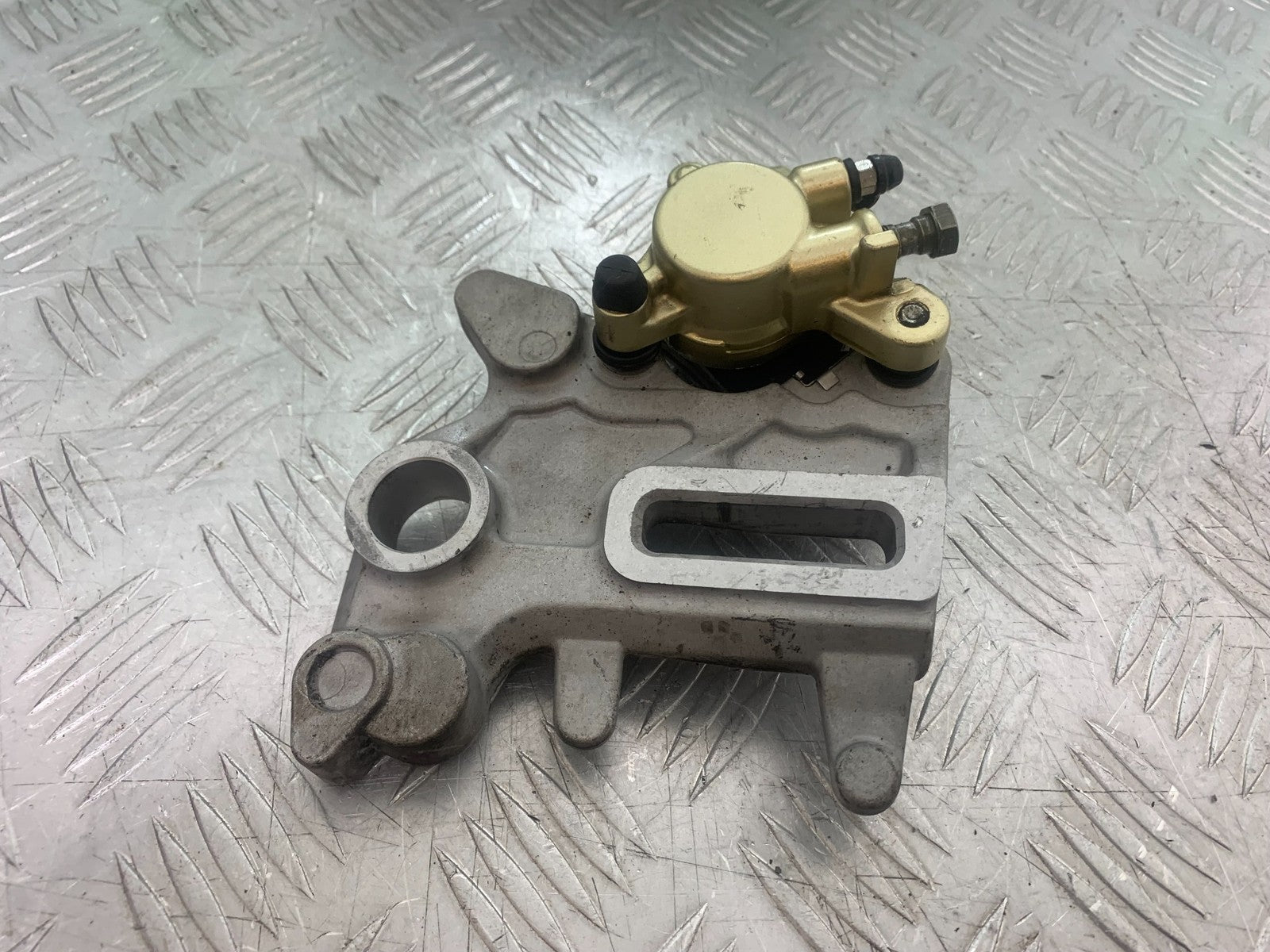 APRILIA SL750 SL 750 SHIVER REAR BRAKE CALIPER   YEAR 2008-2016 (CMB1242)