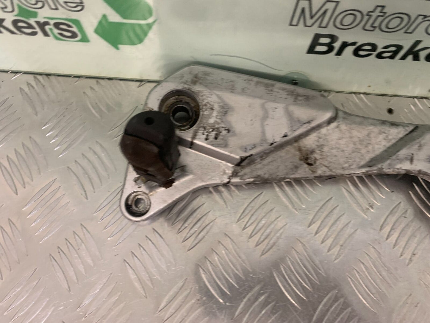 HONDA XL650 V TRANSALP LEFT HANGER    YEAR 2001-2006 (STOCK 975)