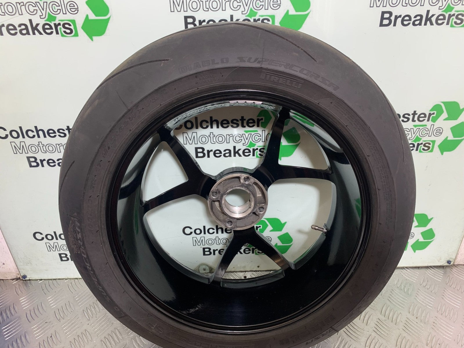 DUCATI 1299 PANIGALE REAR WHEEL   YEAR 2016 (CMB 1187)