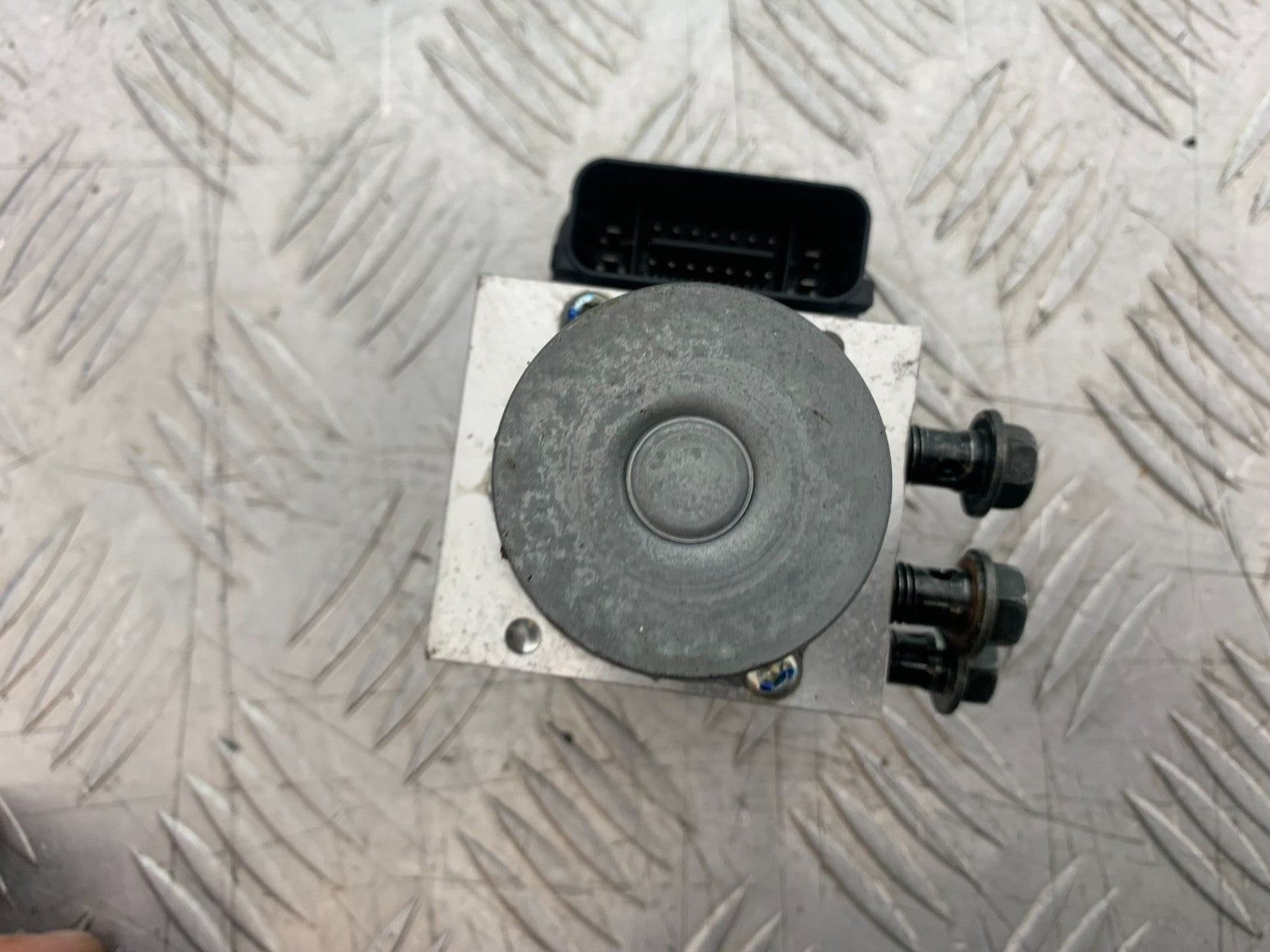 YAMAHA XMAX 300 ABS PUMP YEAR 2017-2020 (CMB1218)