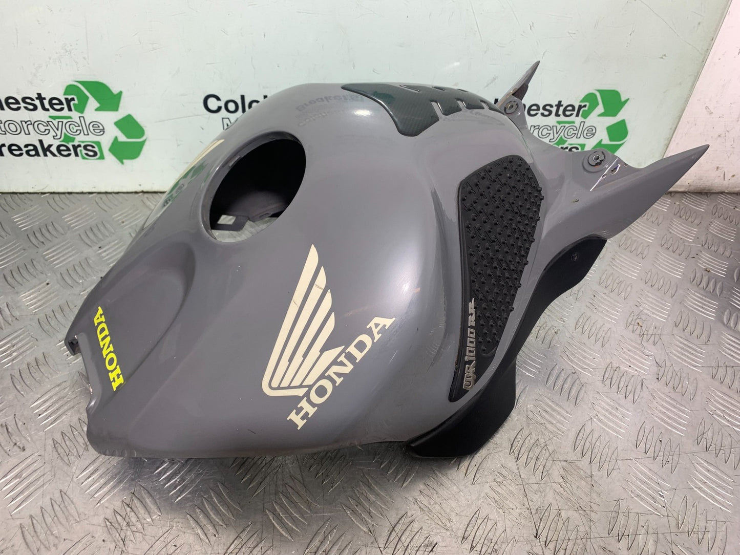 HONDA CBR1000 rr FIREBLADE FAIRING KIT YEAR 2006  (CMB1220)