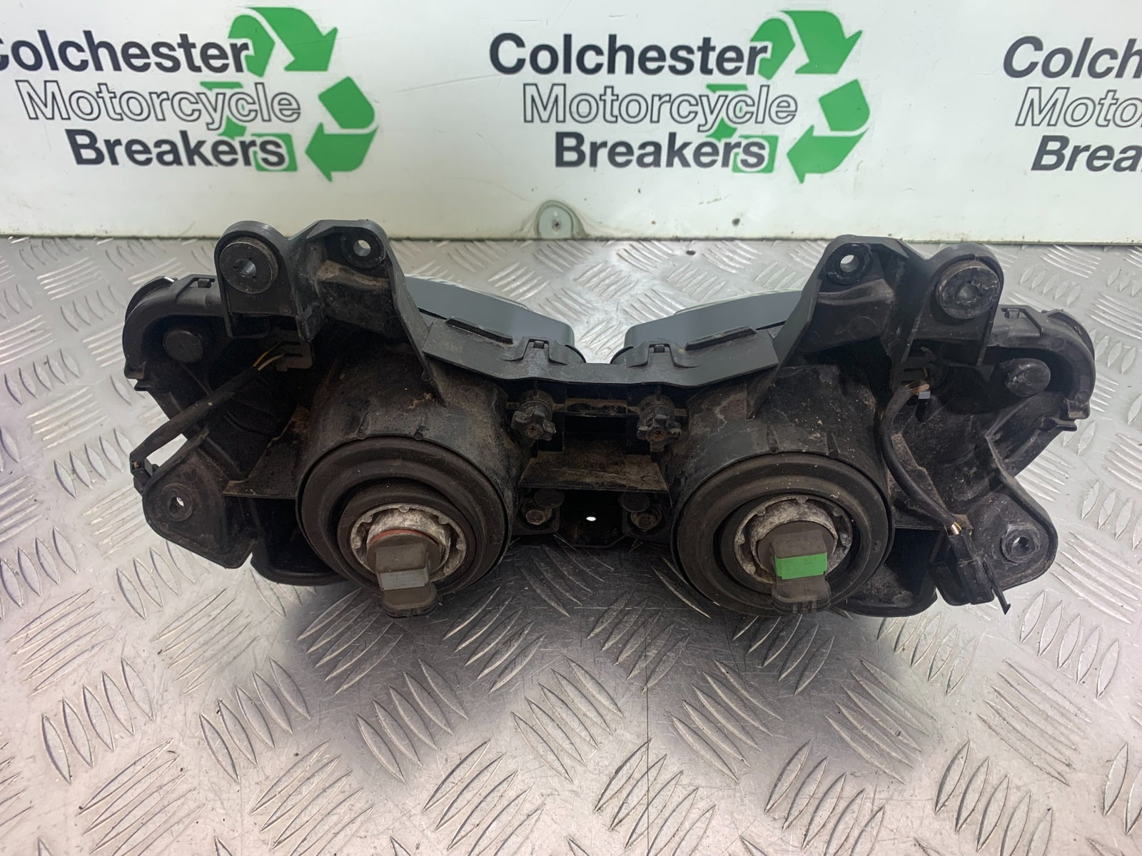KAWASAKI ZX6R HEADLIGHT  YEAR 2009-2012 (CMB1136)