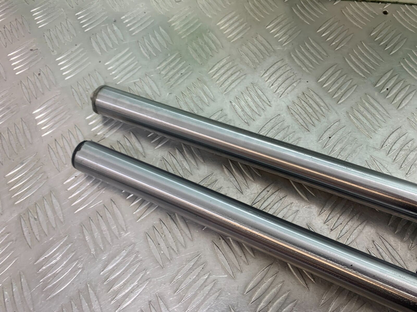 YAMAHA XV535 XV 535 VIRAGO FORKS  YEAR 1994-02 (CMB1044)