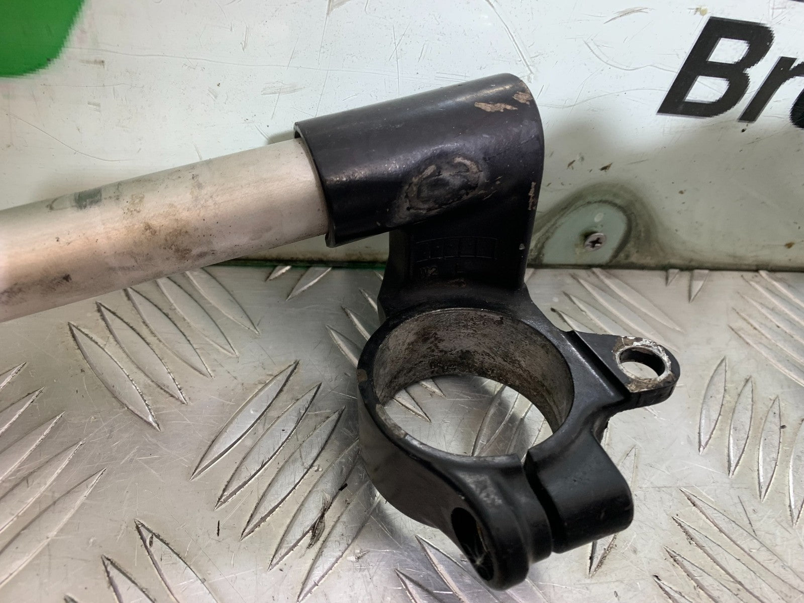 KAWASAKI ZX6R ZX6 J LEFT HANDLEBAR  YEAR 2000 (CMB1312)