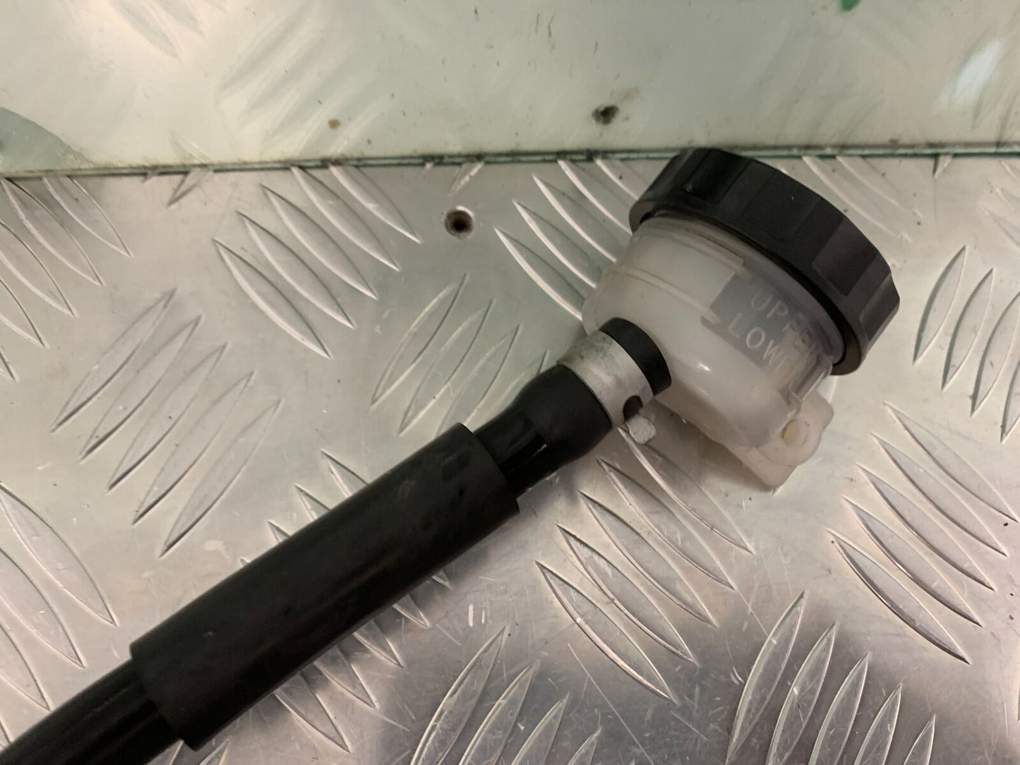 KAWASAKI ZX9R ZX9 C REAR BRAKE MASTER CYLINDER   YEAR 1998-99 (STOCK 957)