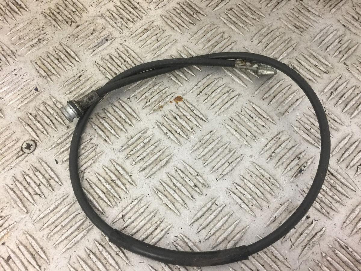 SUZUKI GSXR750 SLINGSHOT SPEEDO CABLE  YEAR 1989 (STOCK 486)